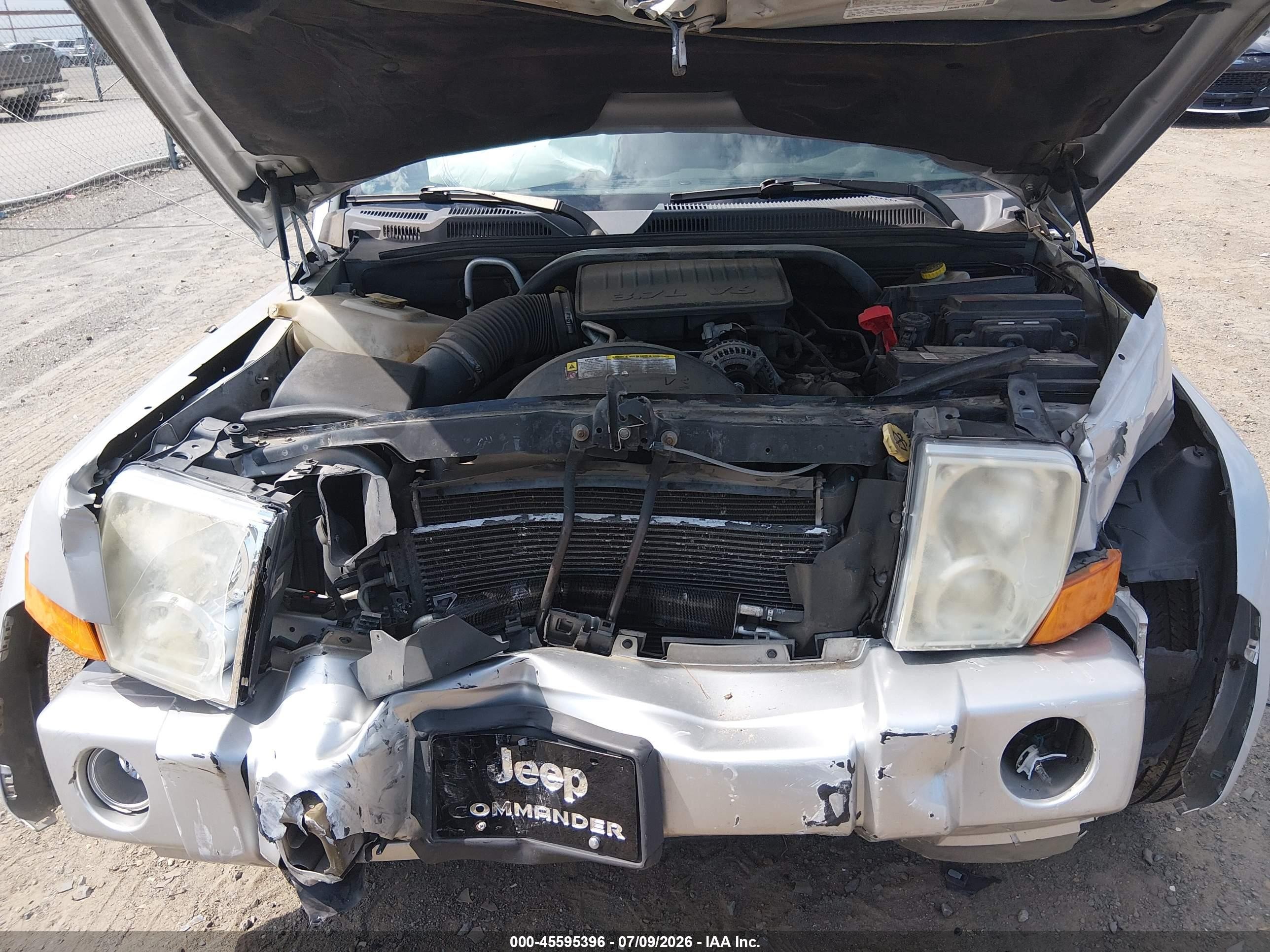 2010 Jeep Commander Sport Silver vin: 1J4RH4GK0AC157410