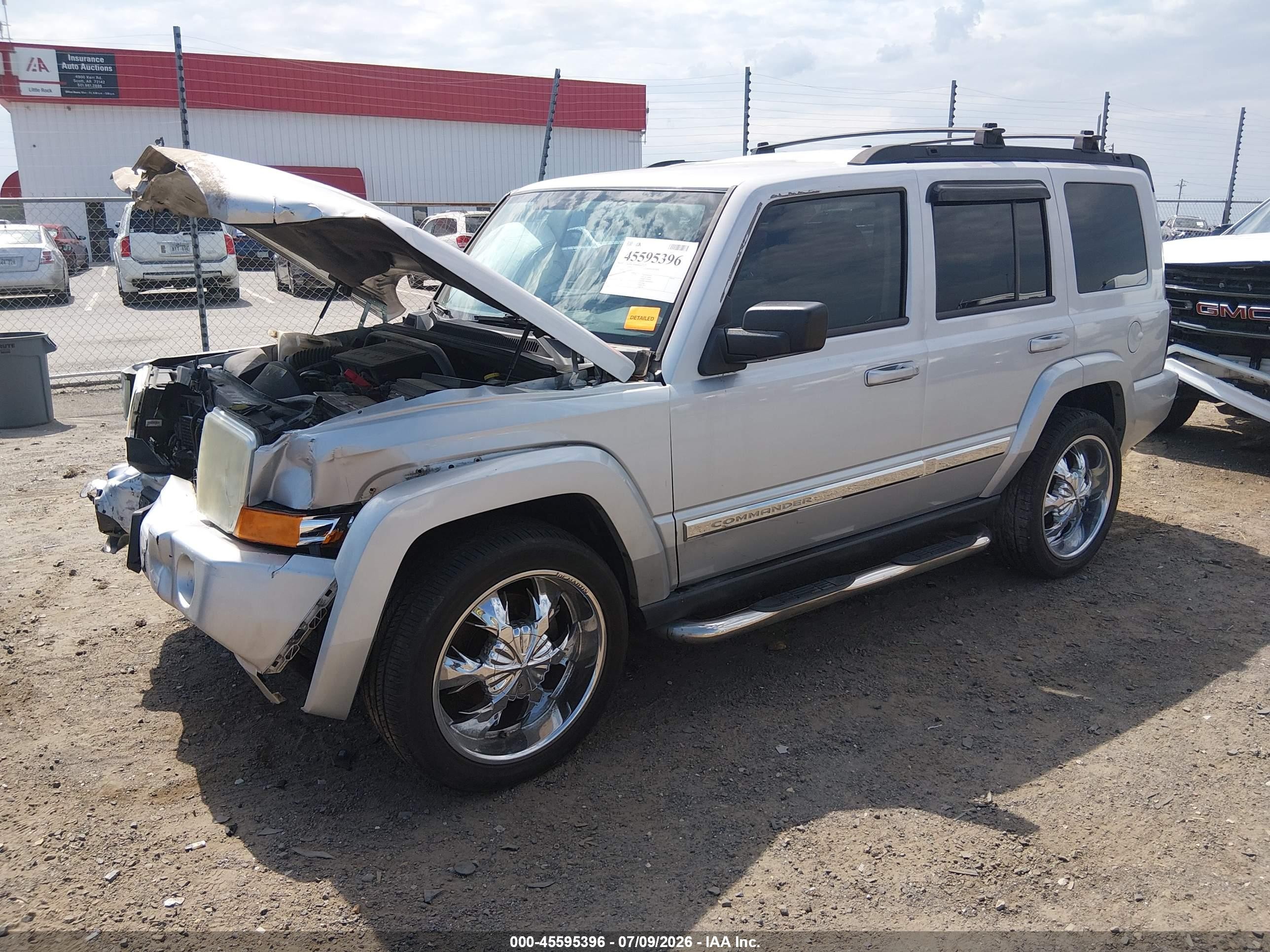 2010 Jeep Commander Sport Silver vin: 1J4RH4GK0AC157410