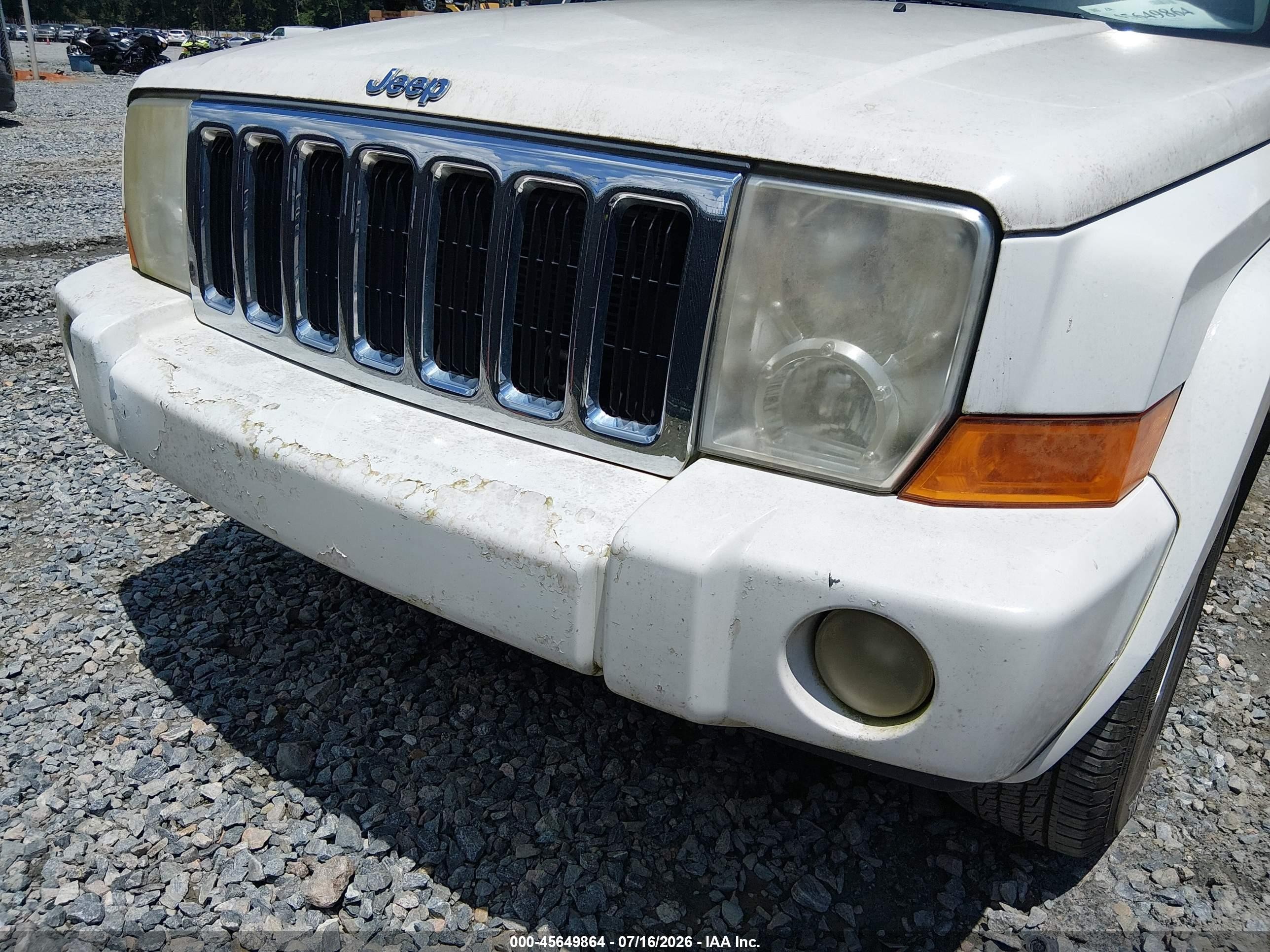 2010 Jeep Commander Sport White vin: 1J4RH4GK3AC157658