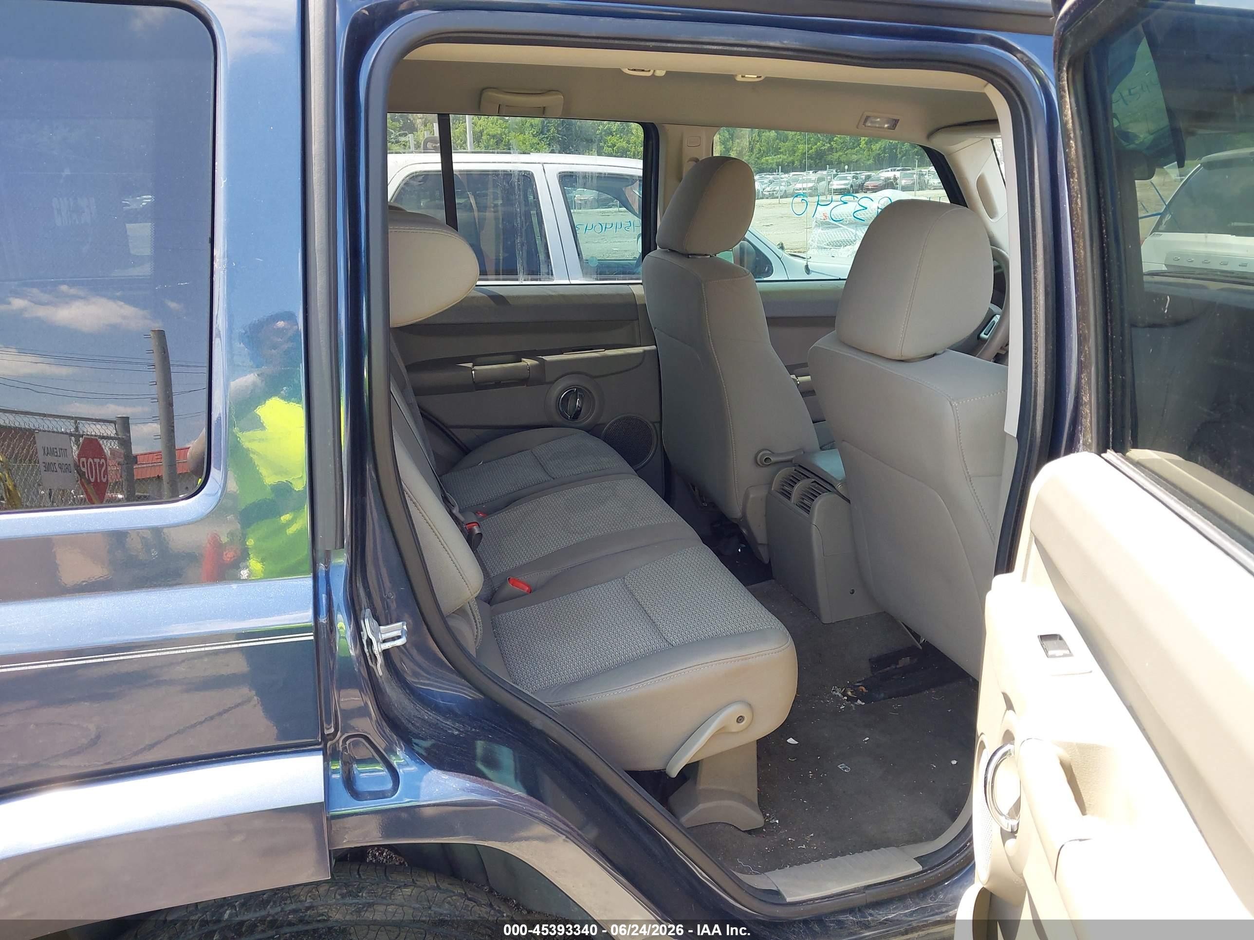 2010 Jeep Commander Sport Blue vin: 1J4RH4GK3AC158843