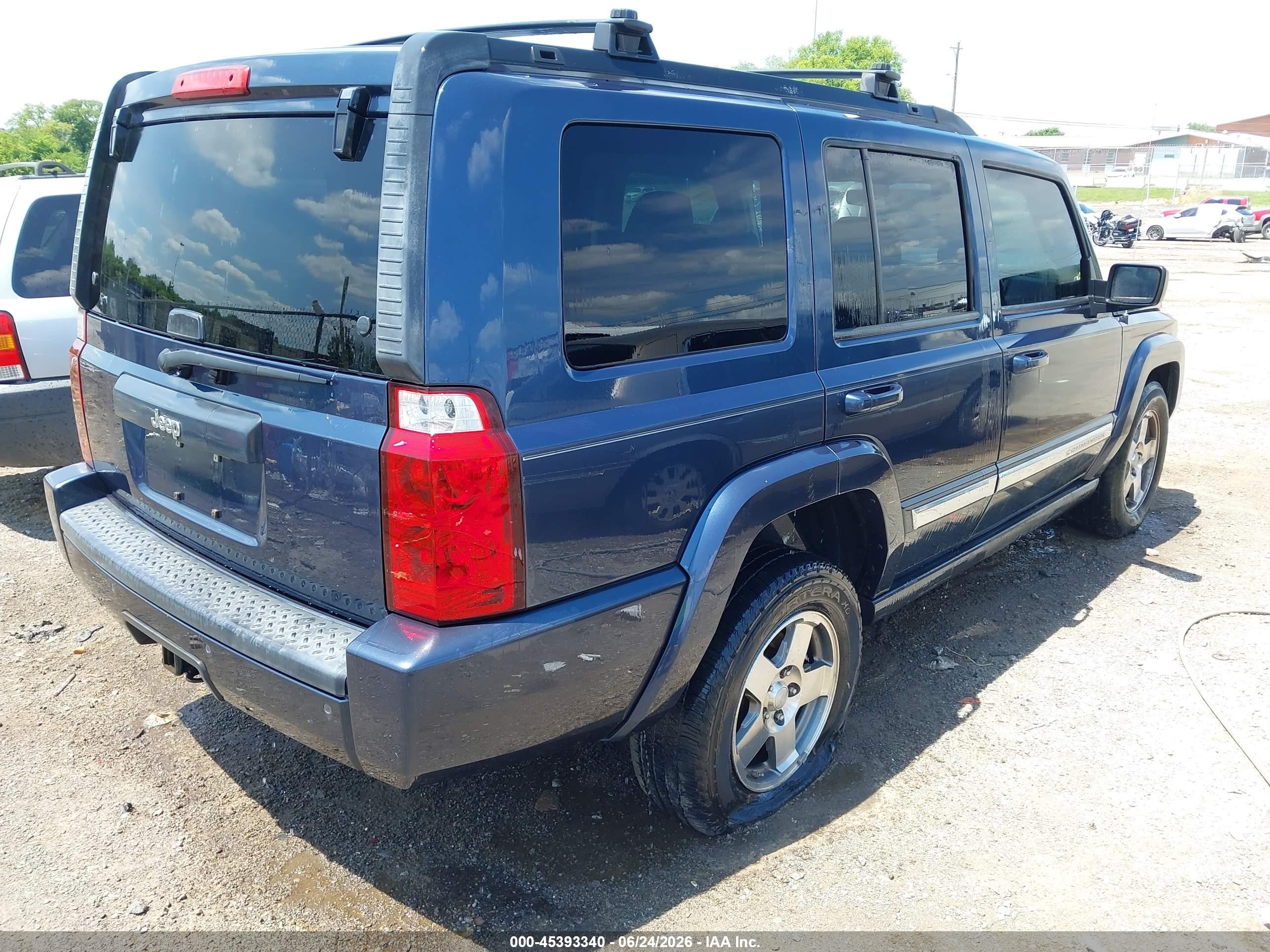 2010 Jeep Commander Sport Blue vin: 1J4RH4GK3AC158843