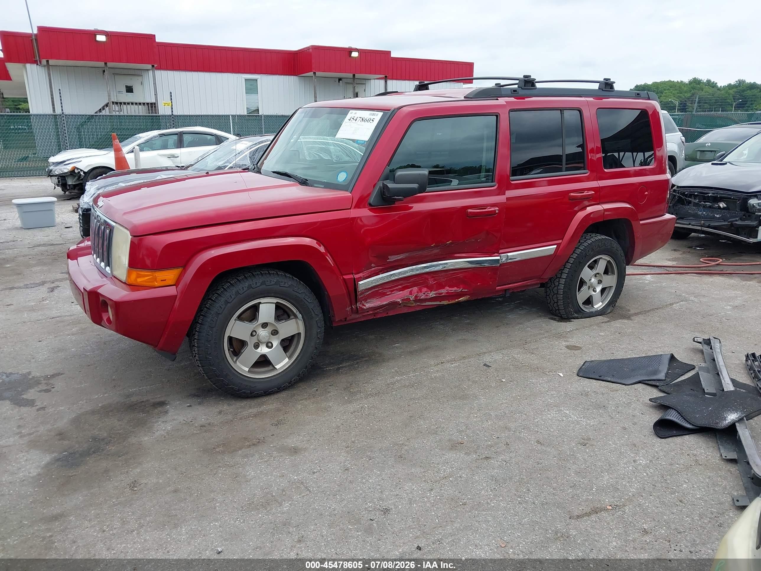 2010 Jeep Commander Sport Красный vin: 1J4RH4GK7AC106969