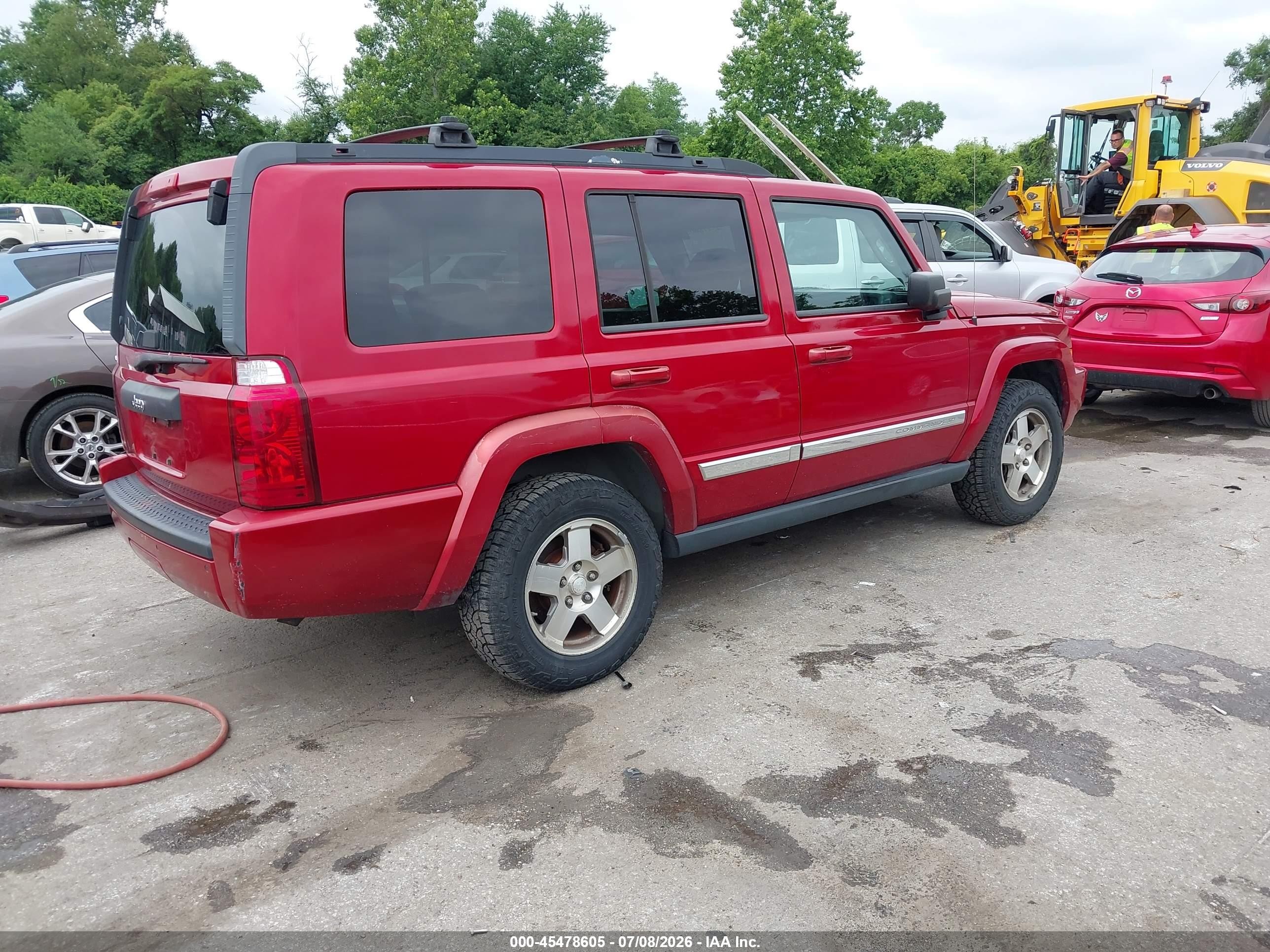 2010 Jeep Commander Sport Красный vin: 1J4RH4GK7AC106969
