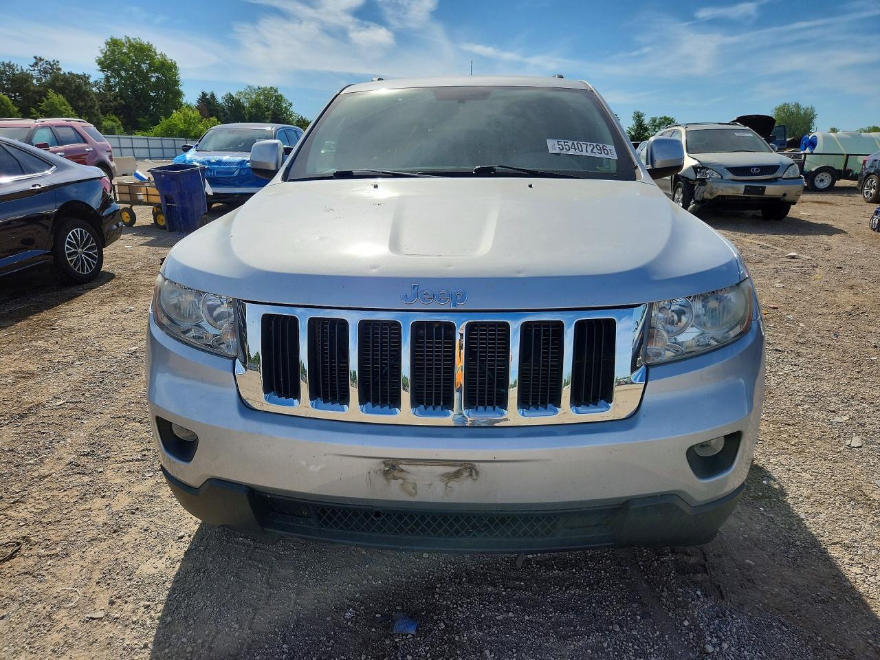 2011 Jeep Grand Cherokee Laredo Silver vin: 1J4RR4GG0BC508052