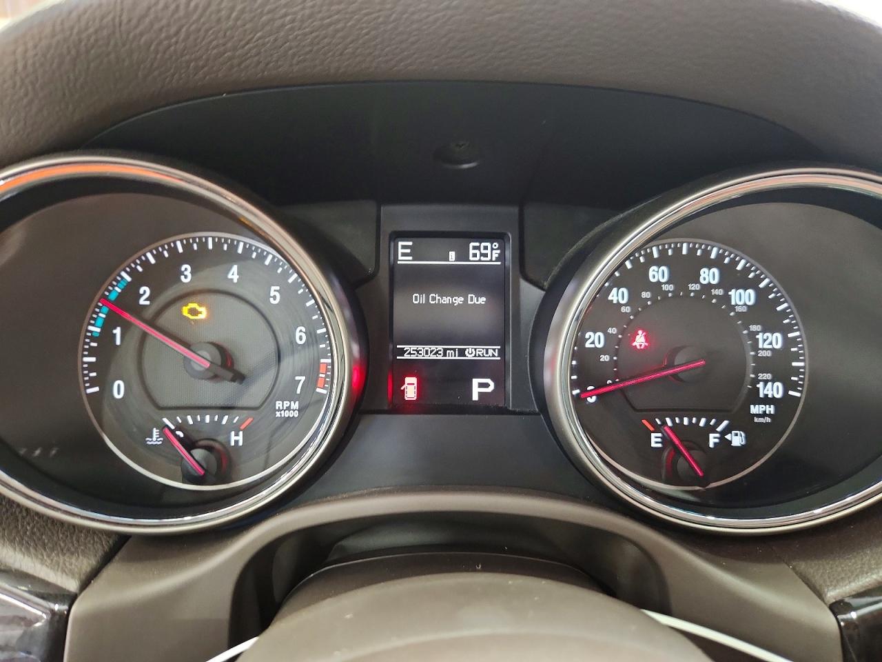 2011 Jeep Grand Cherokee Laredo White vin: 1J4RR4GG0BC525711