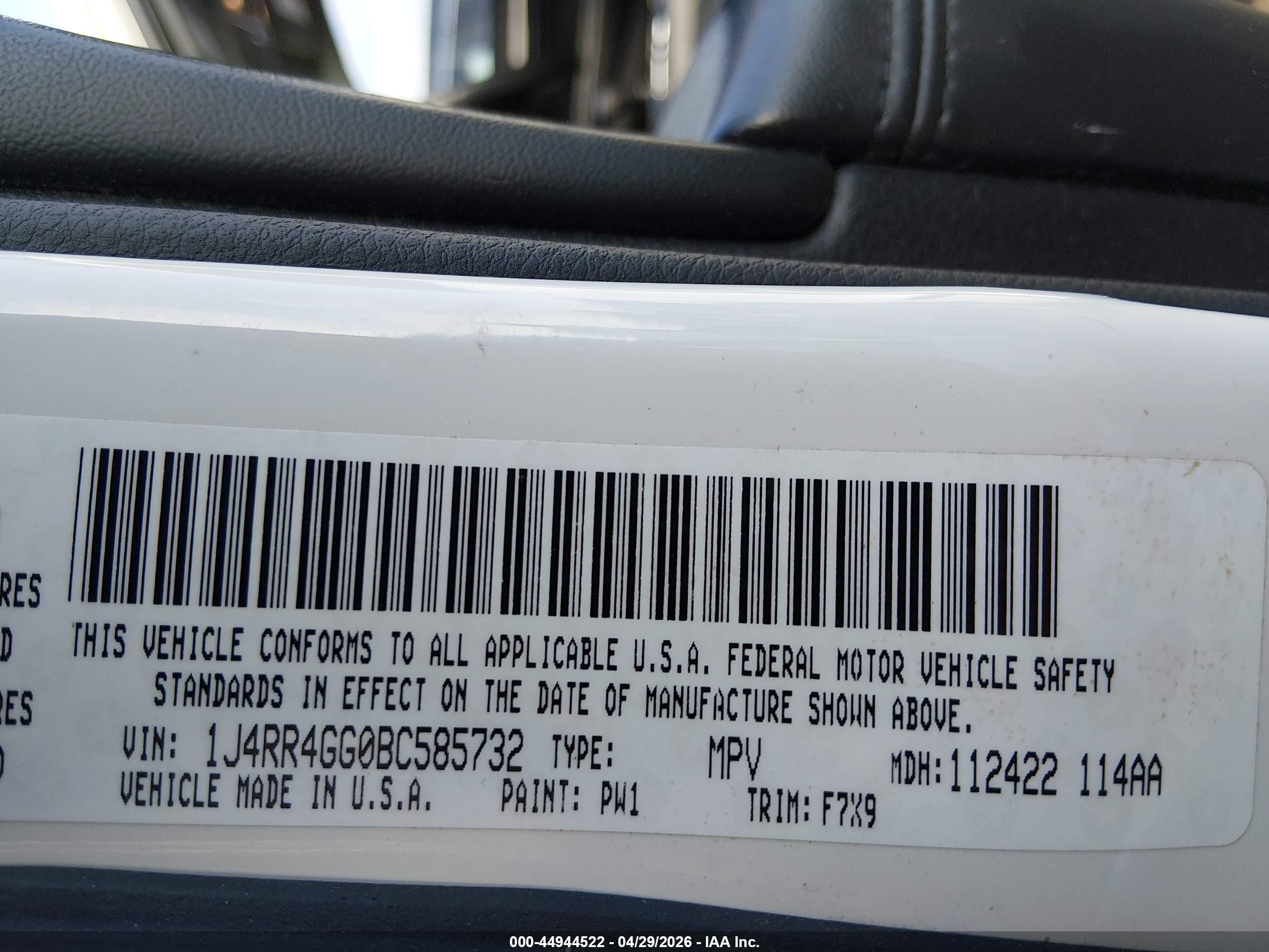 2011 Jeep Grand Cherokee Laredo White vin: 1J4RR4GG0BC585732