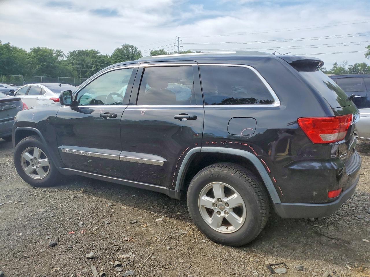 2011 Jeep Grand Cherokee Laredo Black vin: 1J4RR4GG0BC589957