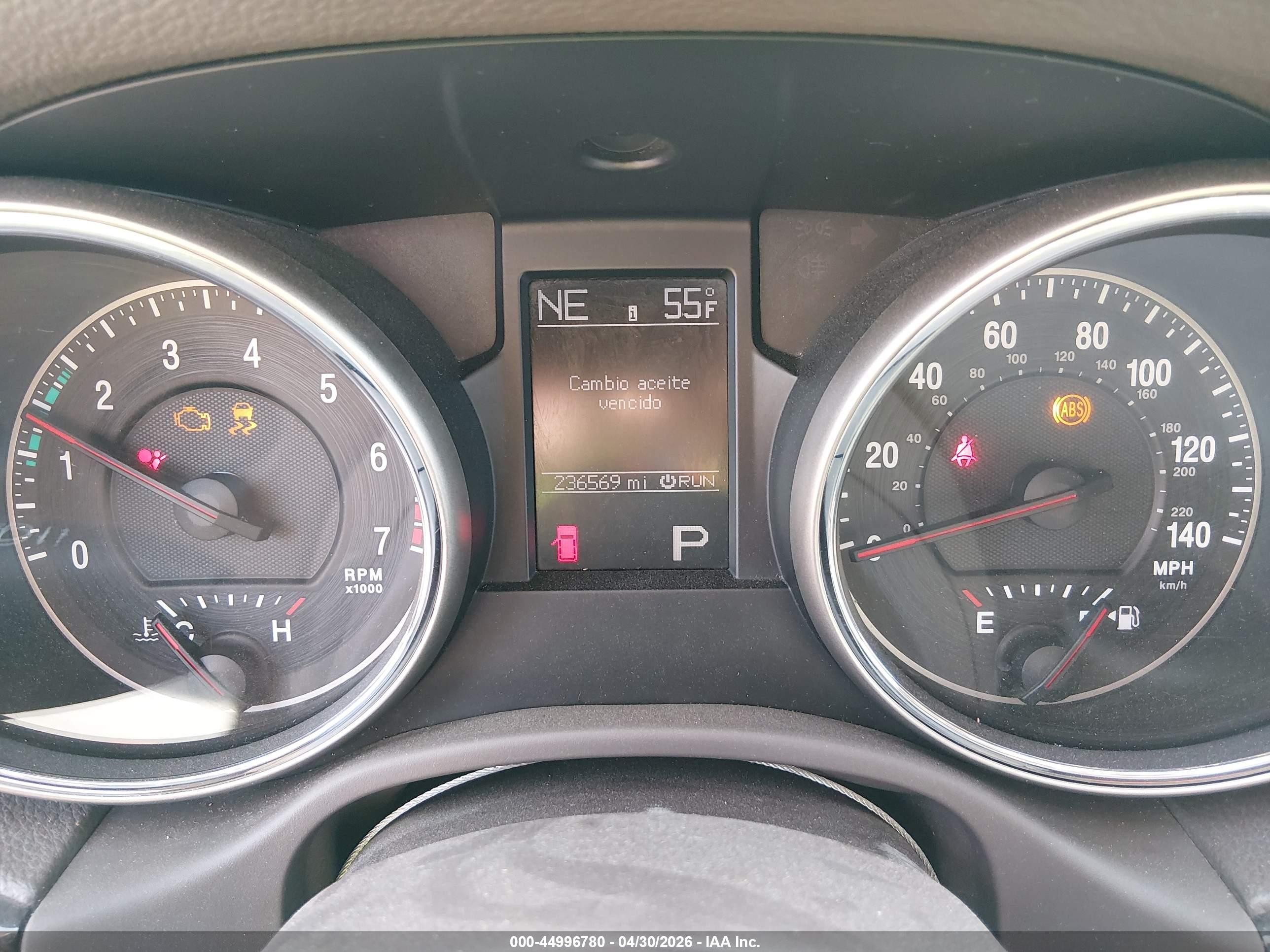 2011 Jeep Grand Cherokee Laredo Silver vin: 1J4RR4GG0BC597959