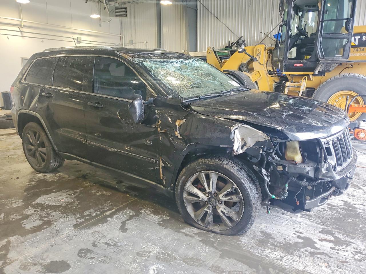 2011 Jeep Grand Cherokee Laredo Черный vin: 1J4RR4GG0BC624402