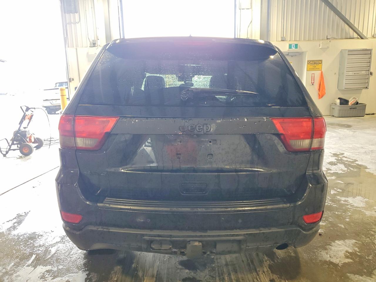 2011 Jeep Grand Cherokee Laredo Черный vin: 1J4RR4GG0BC624402