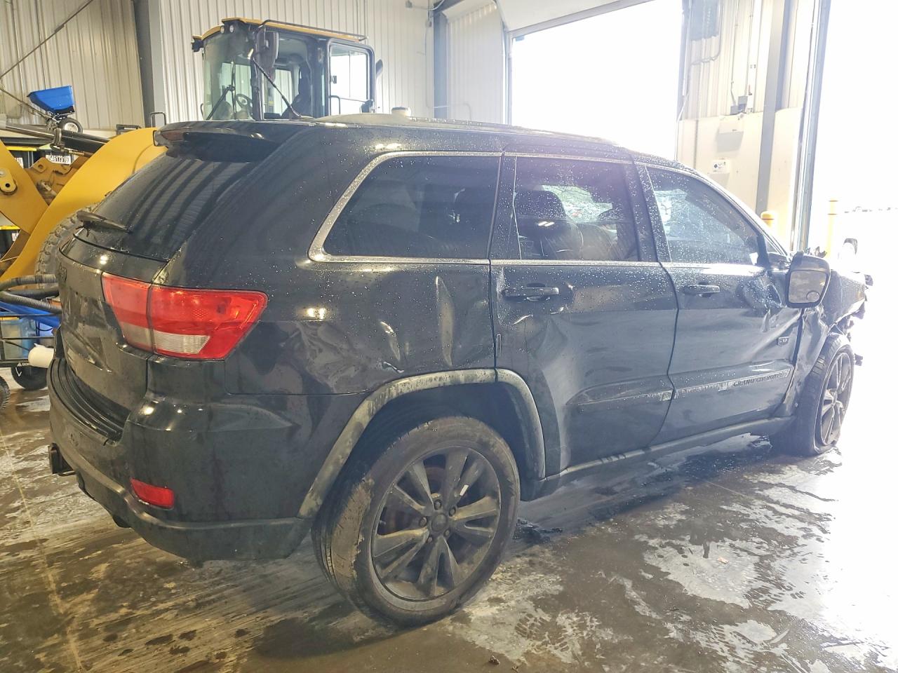 2011 Jeep Grand Cherokee Laredo Черный vin: 1J4RR4GG0BC624402
