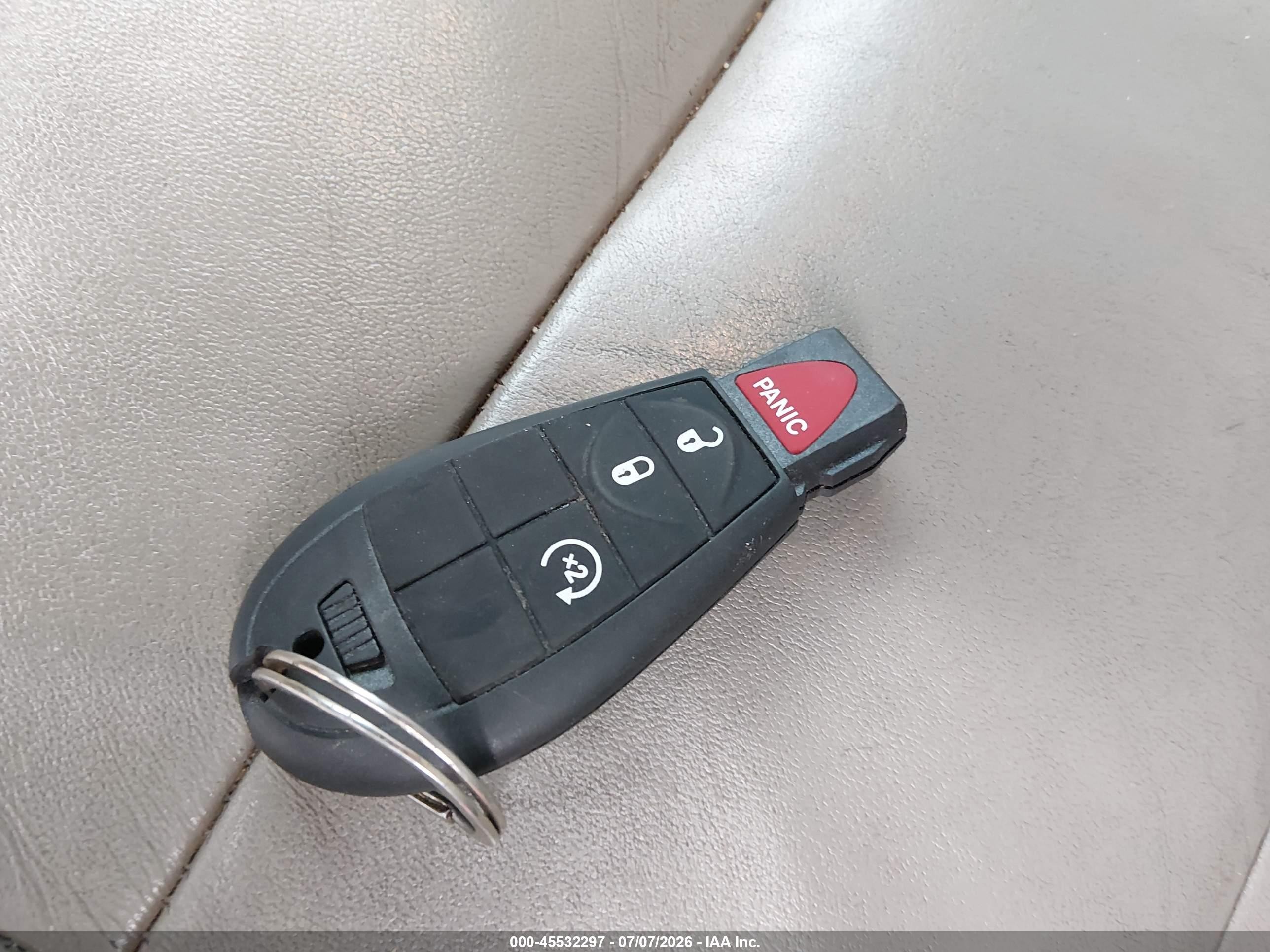 2011 Jeep Grand Cherokee Laredo Белый vin: 1J4RR4GG0BC703584