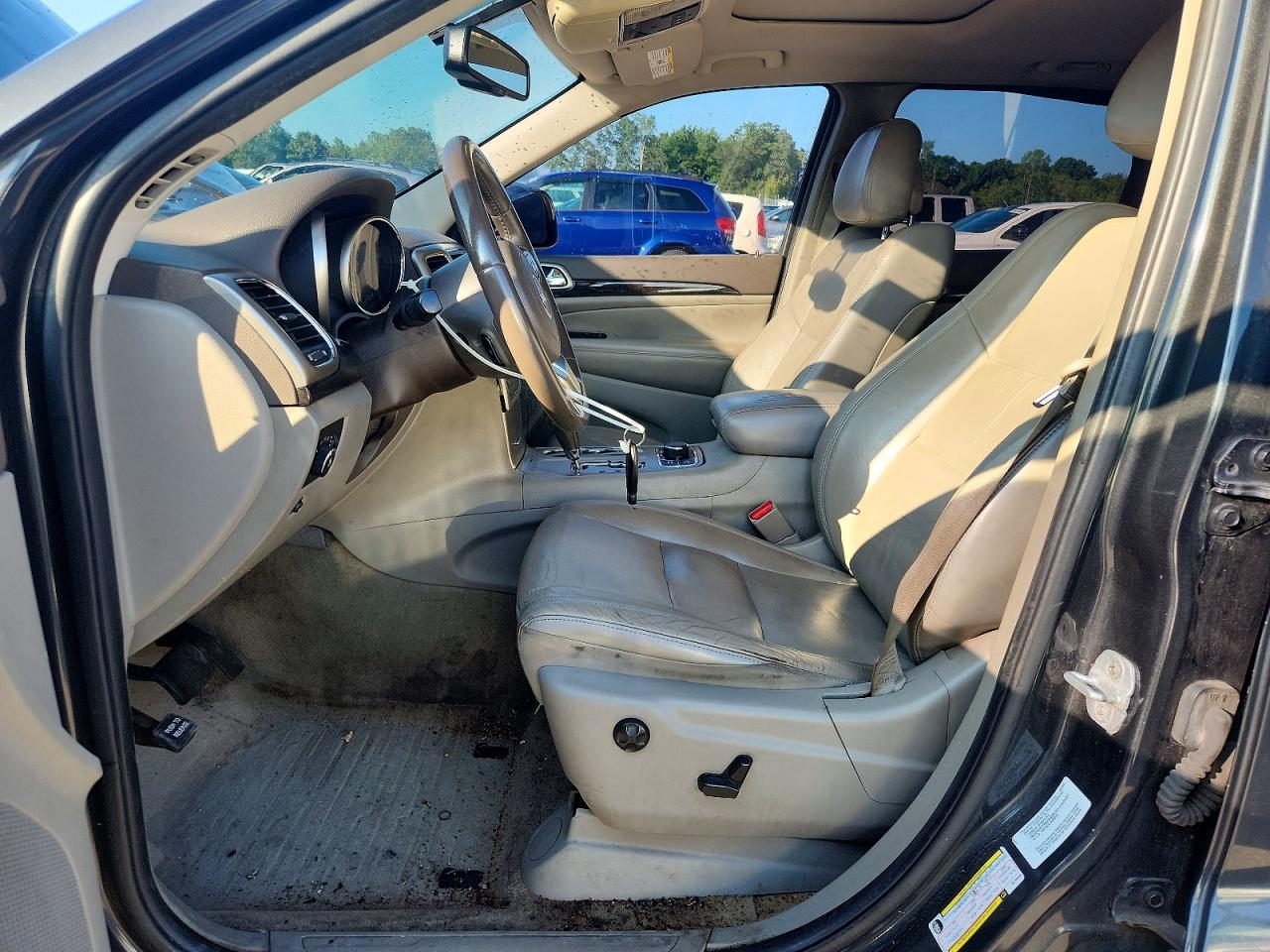 2011 Jeep Grand Cherokee Laredo Charcoal vin: 1J4RR4GG0BC709496