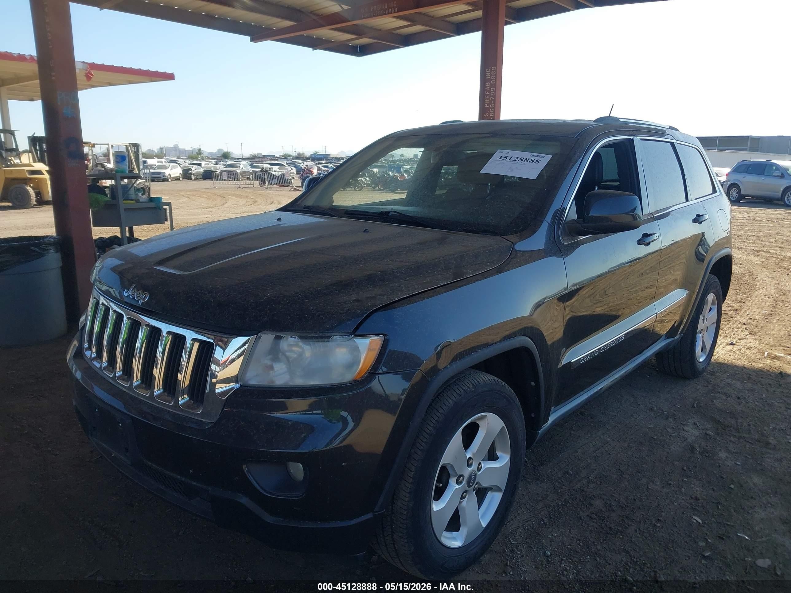2011 Jeep Grand Cherokee Laredo Черный vin: 1J4RR4GG0BC717744