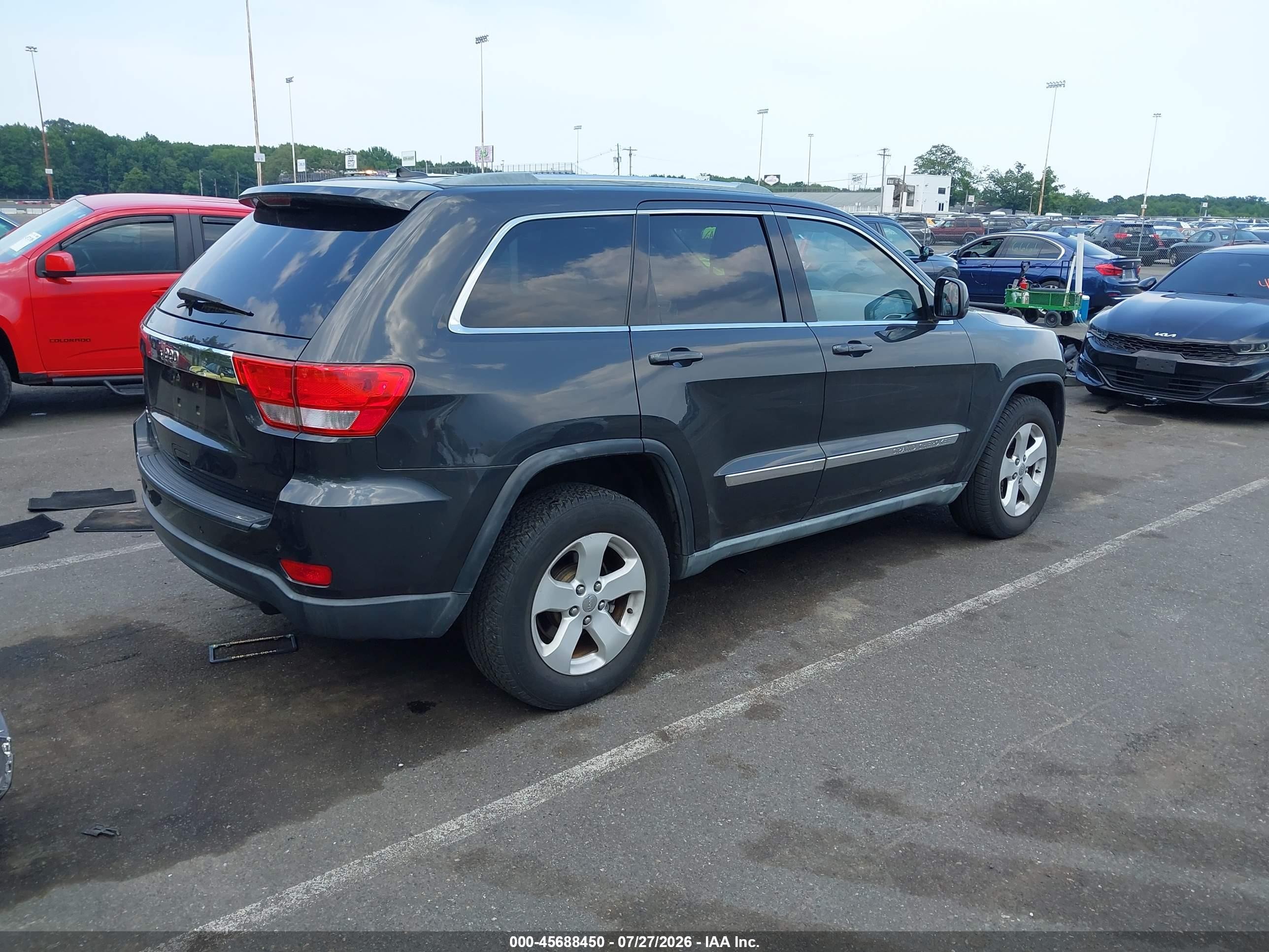 2011 Jeep Grand Cherokee Laredo Black vin: 1J4RR4GG0BC736617