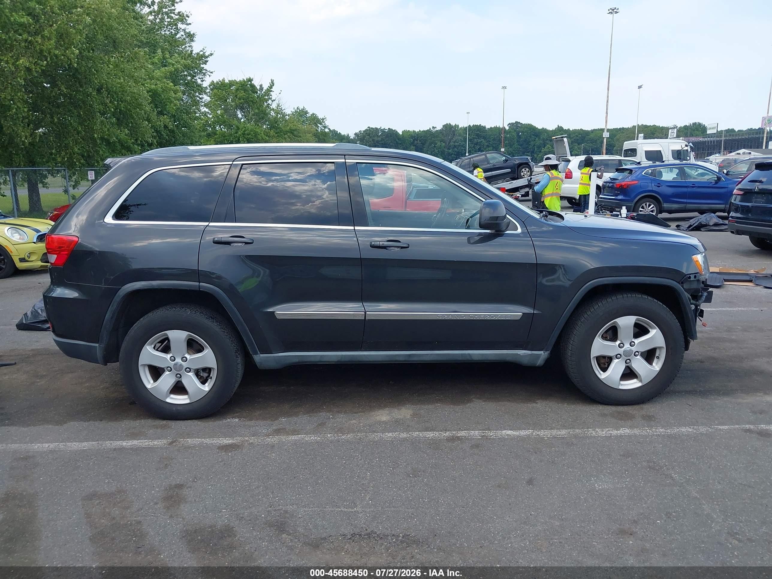 2011 Jeep Grand Cherokee Laredo Black vin: 1J4RR4GG0BC736617