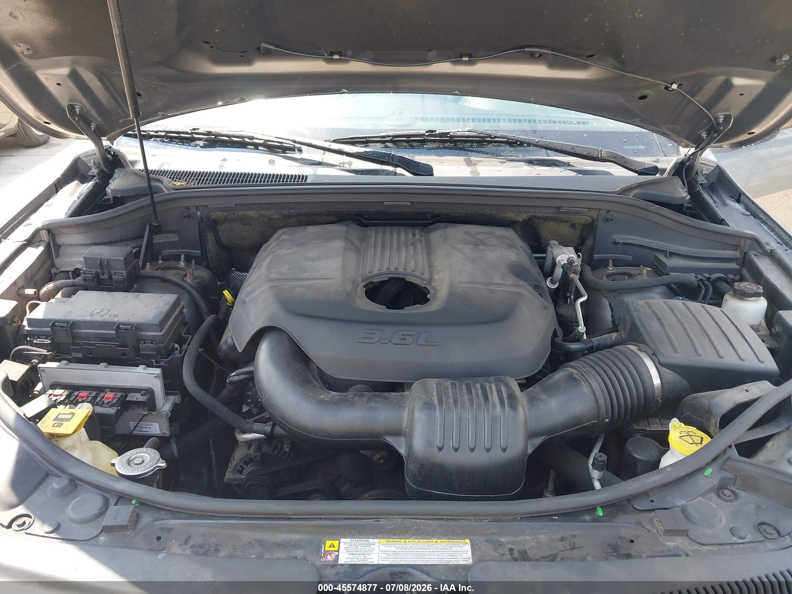 2011 Jeep Grand Cherokee Laredo Gray vin: 1J4RR4GG0BC738240
