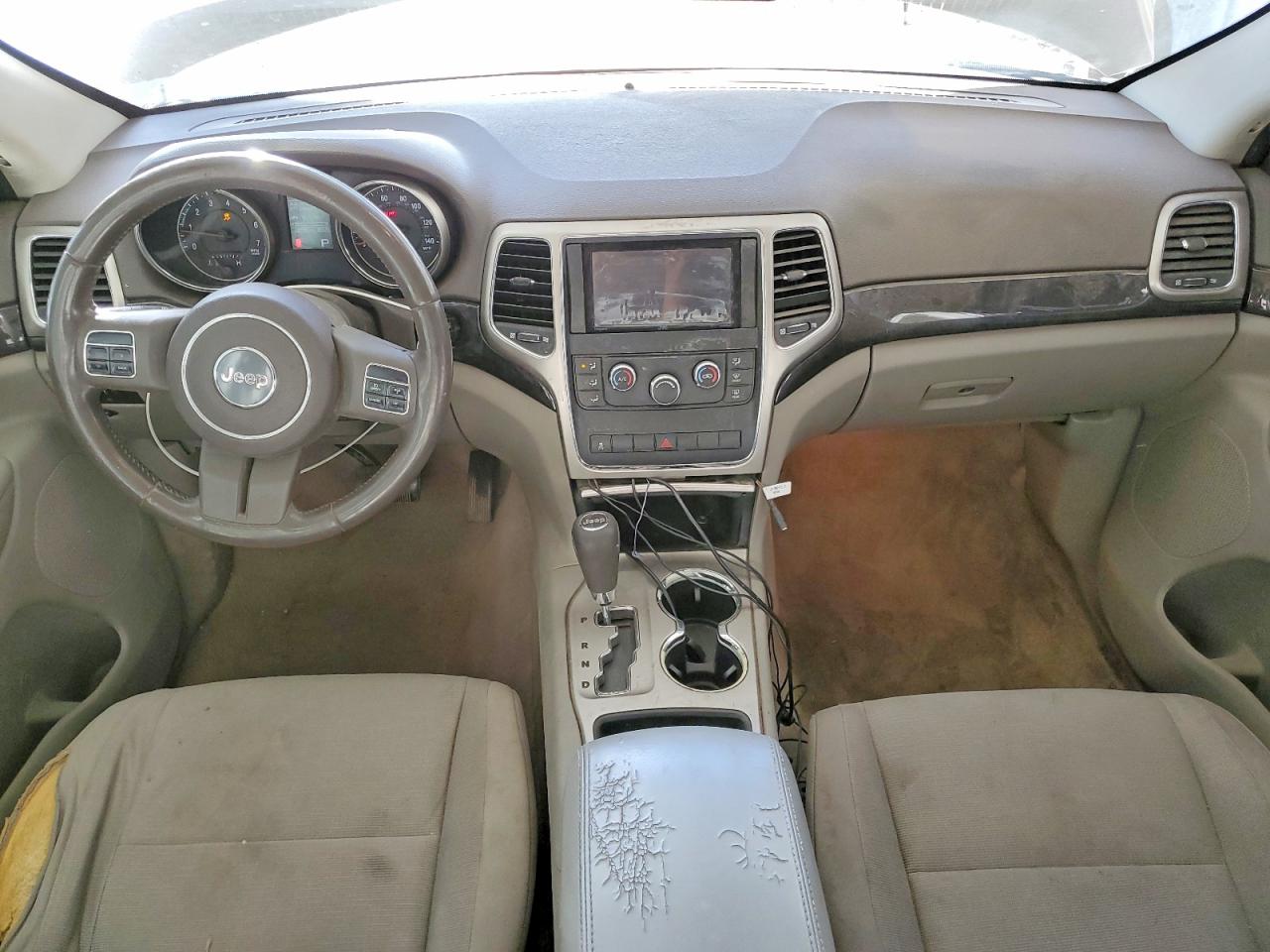 2011 Jeep Grand Cherokee Laredo White vin: 1J4RR4GG1BC515317