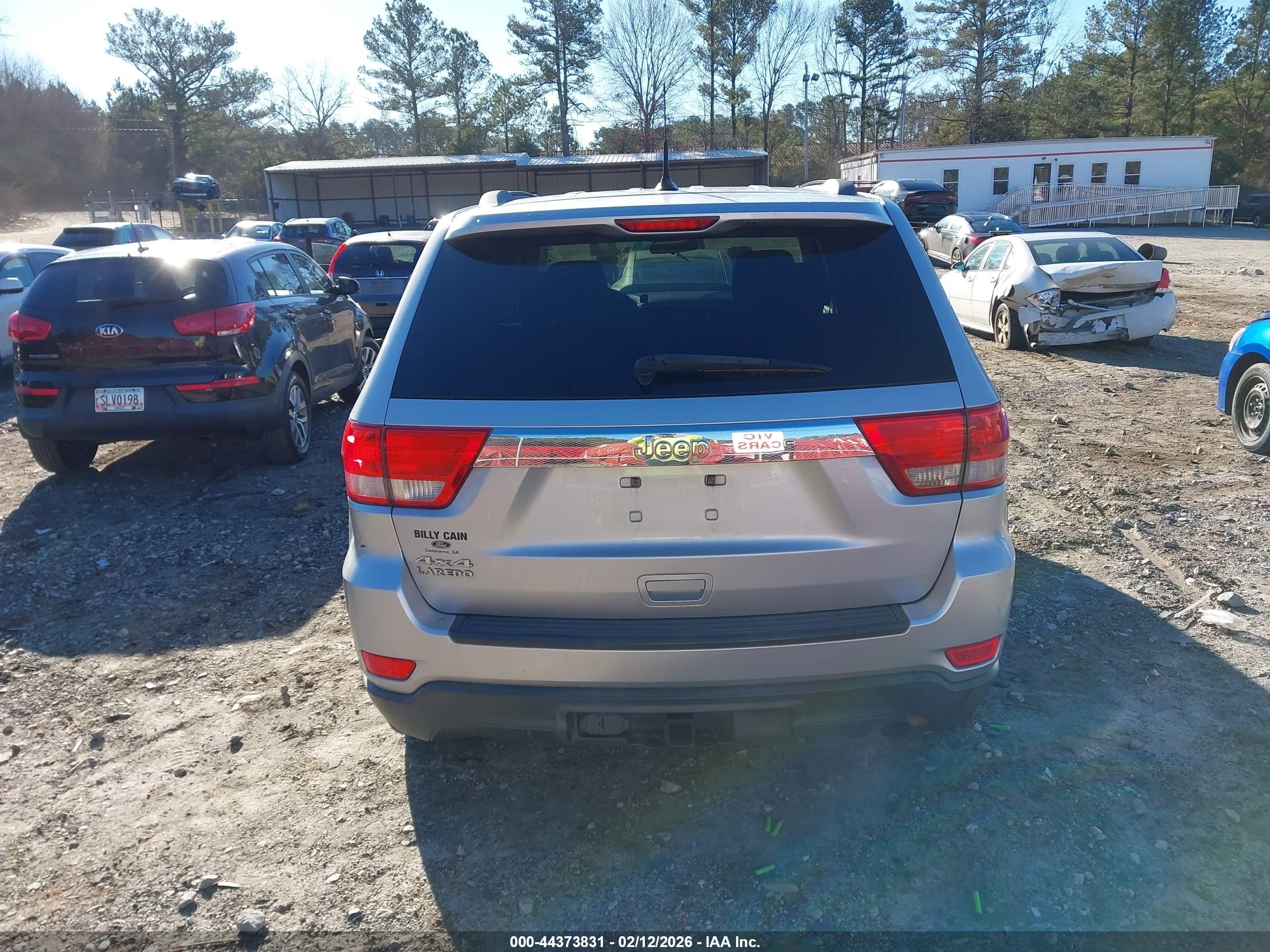 2011 Jeep Grand Cherokee Laredo Gray vin: 1J4RR4GG1BC519092