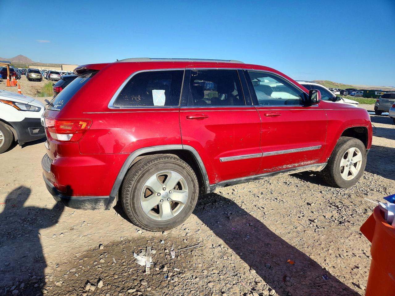 2011 Jeep Grand Cherokee Laredo Red vin: 1J4RR4GG1BC534529