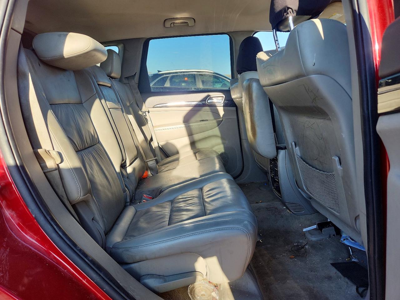 2011 Jeep Grand Cherokee Laredo Red vin: 1J4RR4GG1BC534529