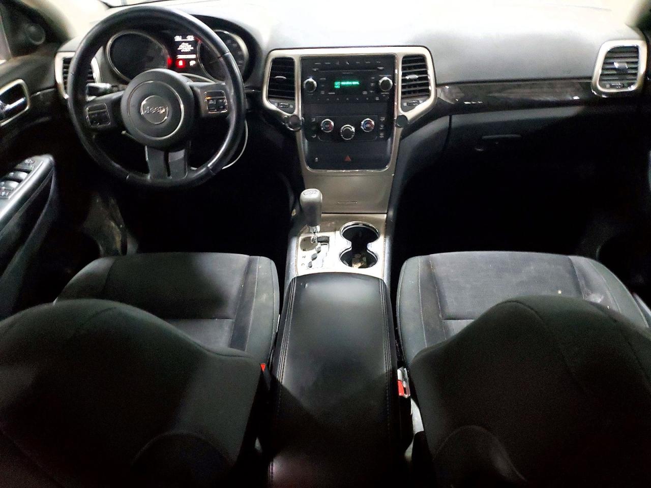2011 Jeep Grand Cherokee Laredo Silver vin: 1J4RR4GG1BC581379