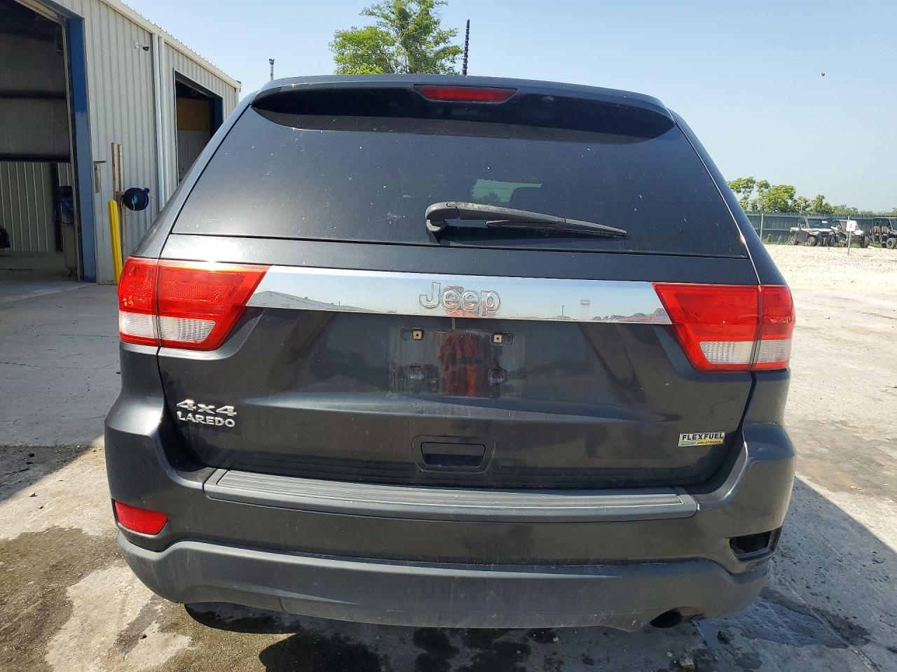 2011 Jeep Grand Cherokee Laredo Black vin: 1J4RR4GG1BC585402