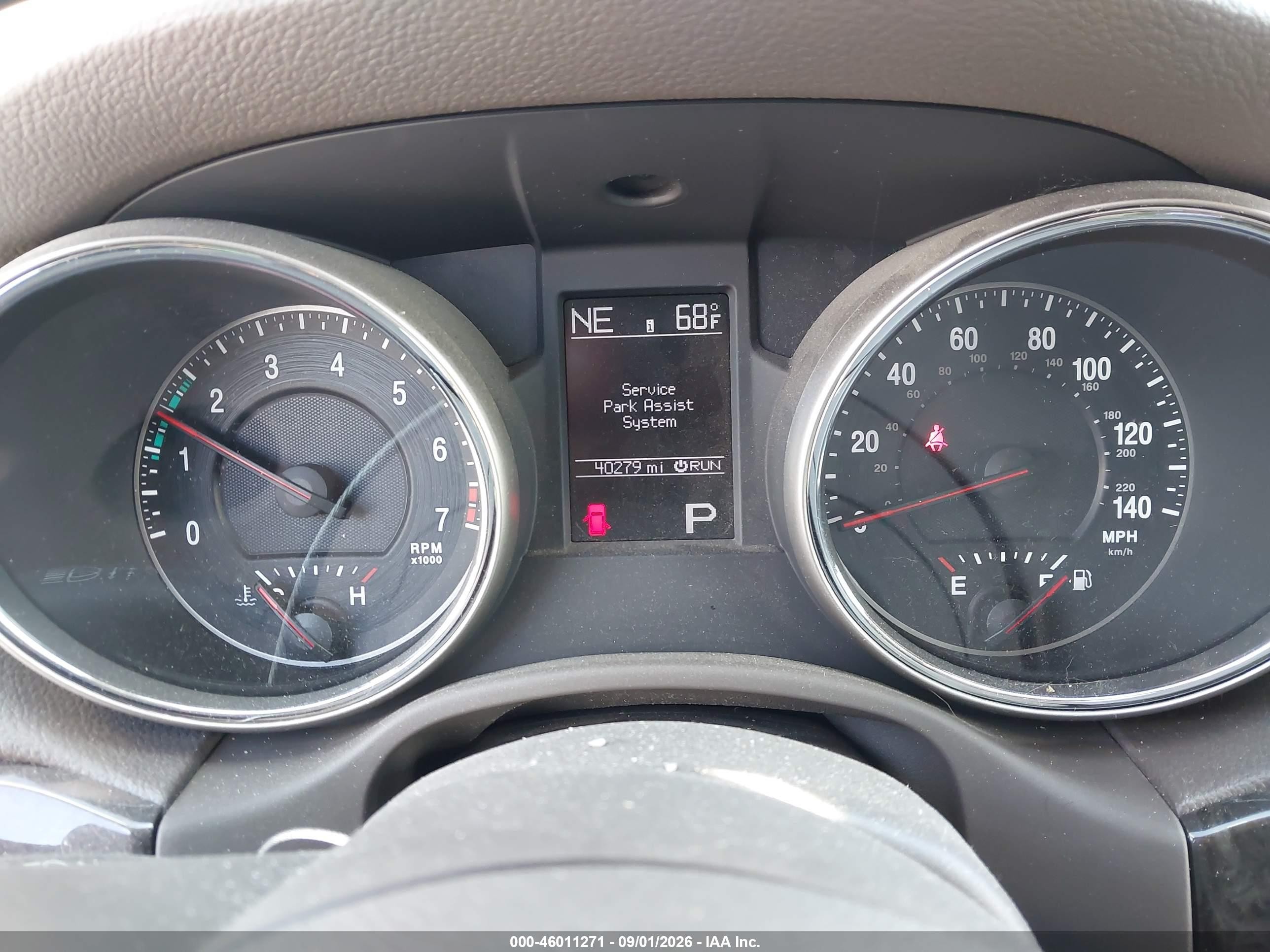 2011 Jeep Grand Cherokee Laredo Gray vin: 1J4RR4GG1BC614607