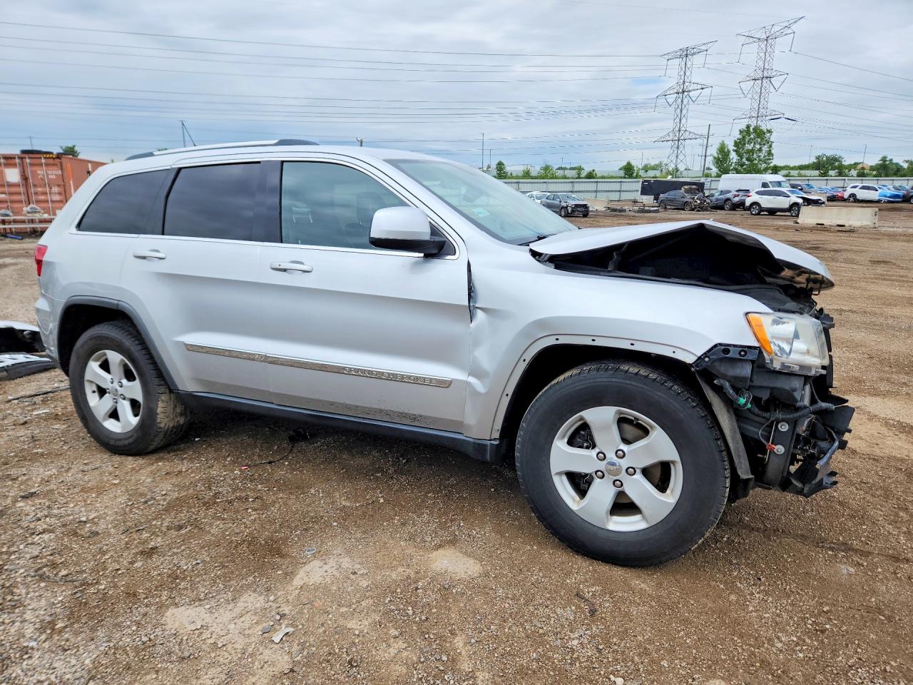 2011 Jeep Grand Cherokee Laredo Silver vin: 1J4RR4GG2BC510790