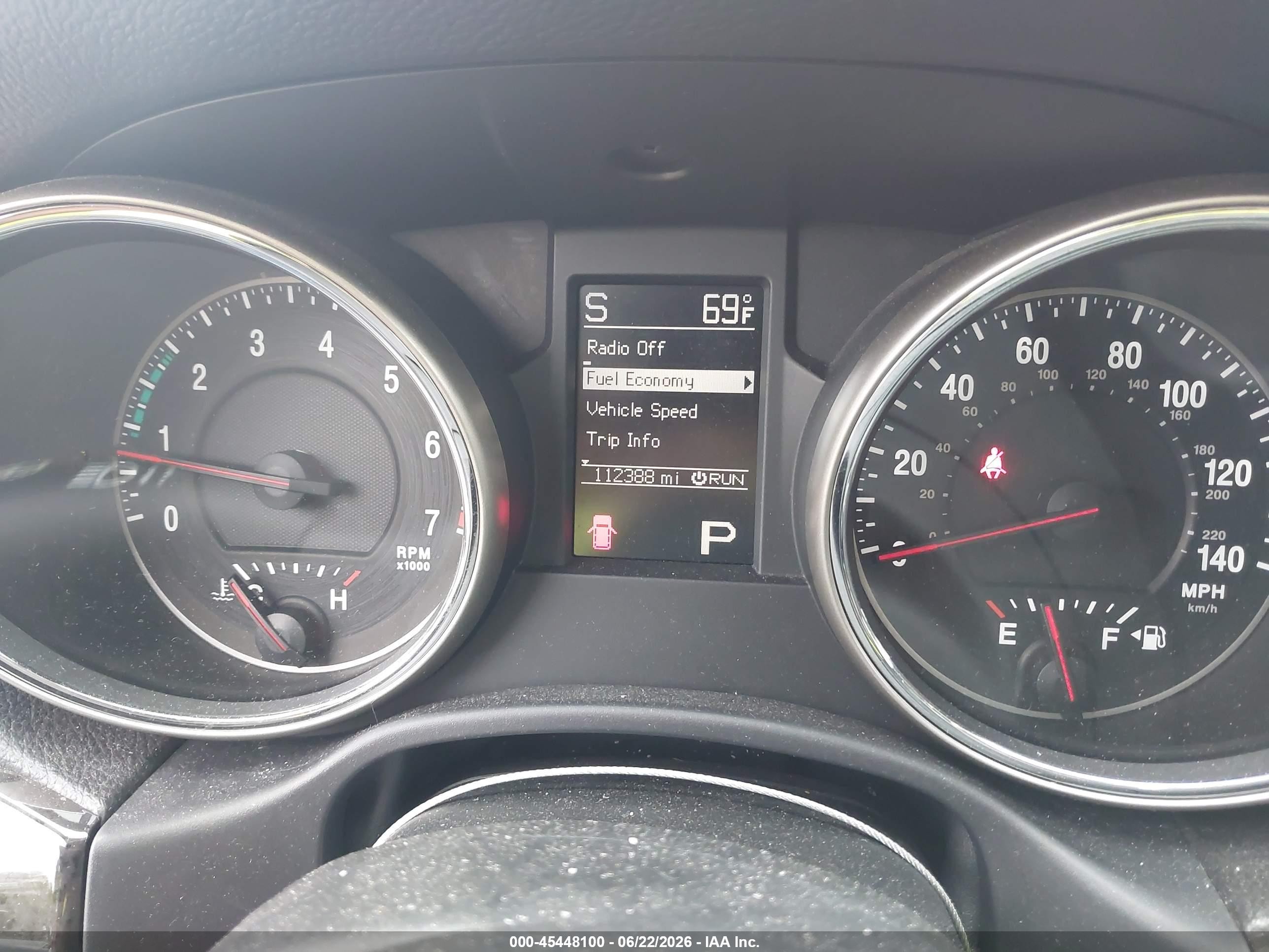 2011 Jeep Grand Cherokee Laredo Red vin: 1J4RR4GG2BC520915