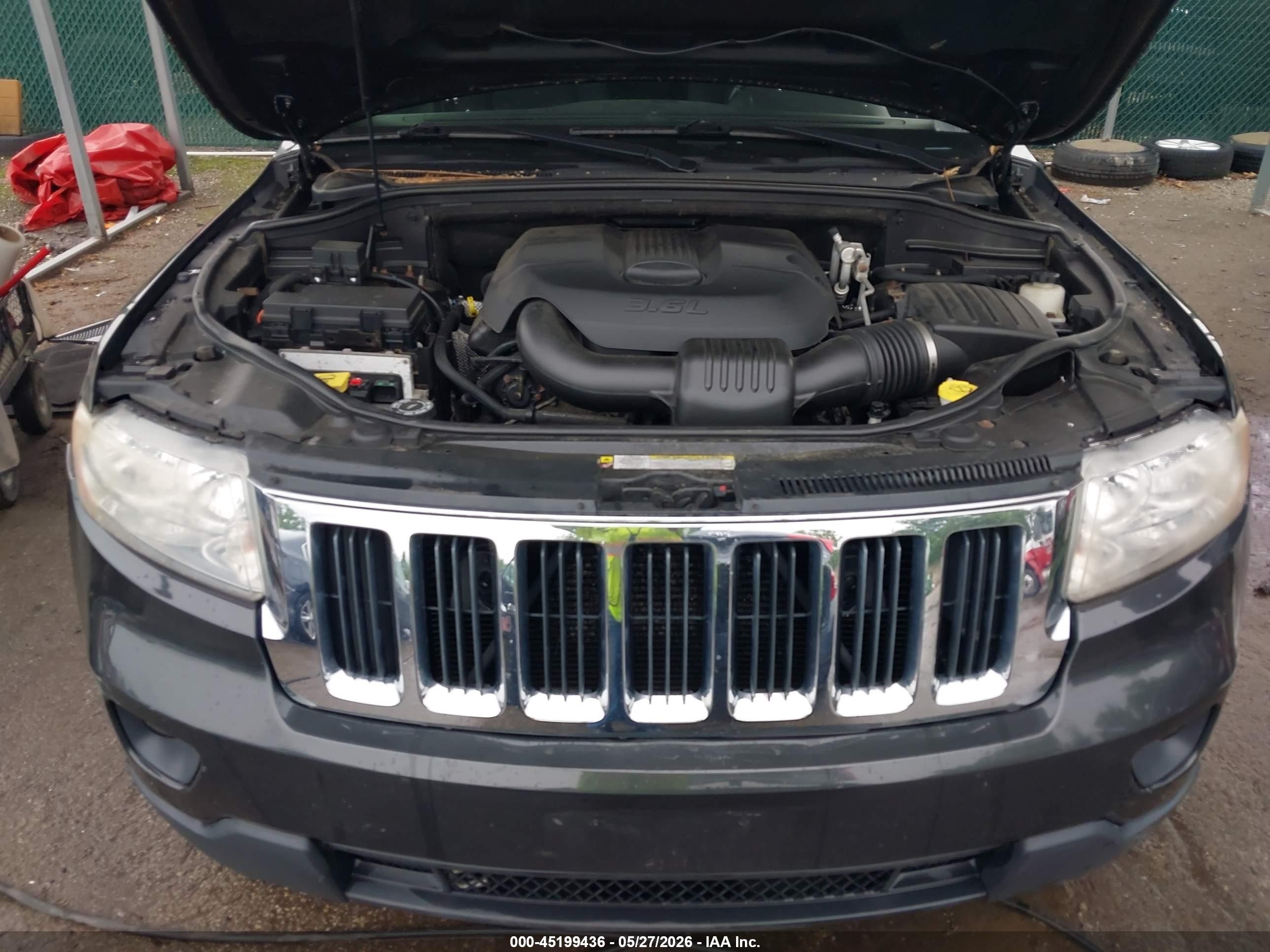 2011 Jeep Grand Cherokee Laredo Черный vin: 1J4RR4GG2BC550769