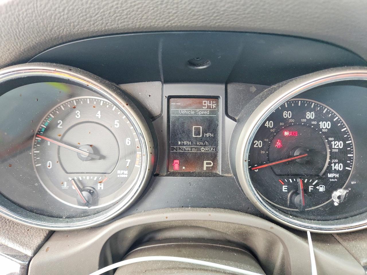 2011 Jeep Grand Cherokee Laredo White vin: 1J4RR4GG2BC567538