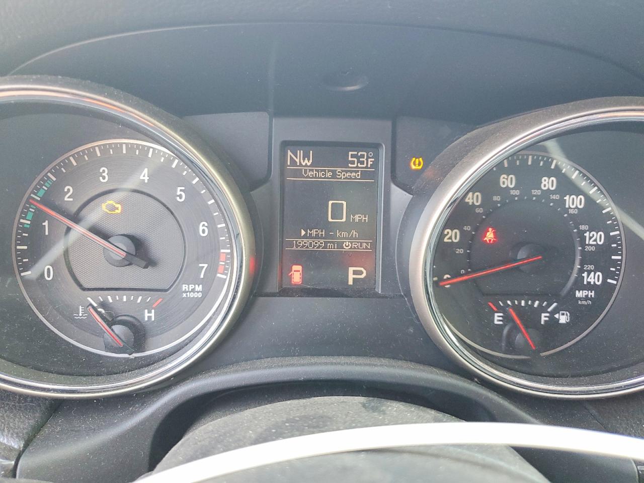2011 Jeep Grandcherokee Red vin: 1J4RR4GG2BC567555