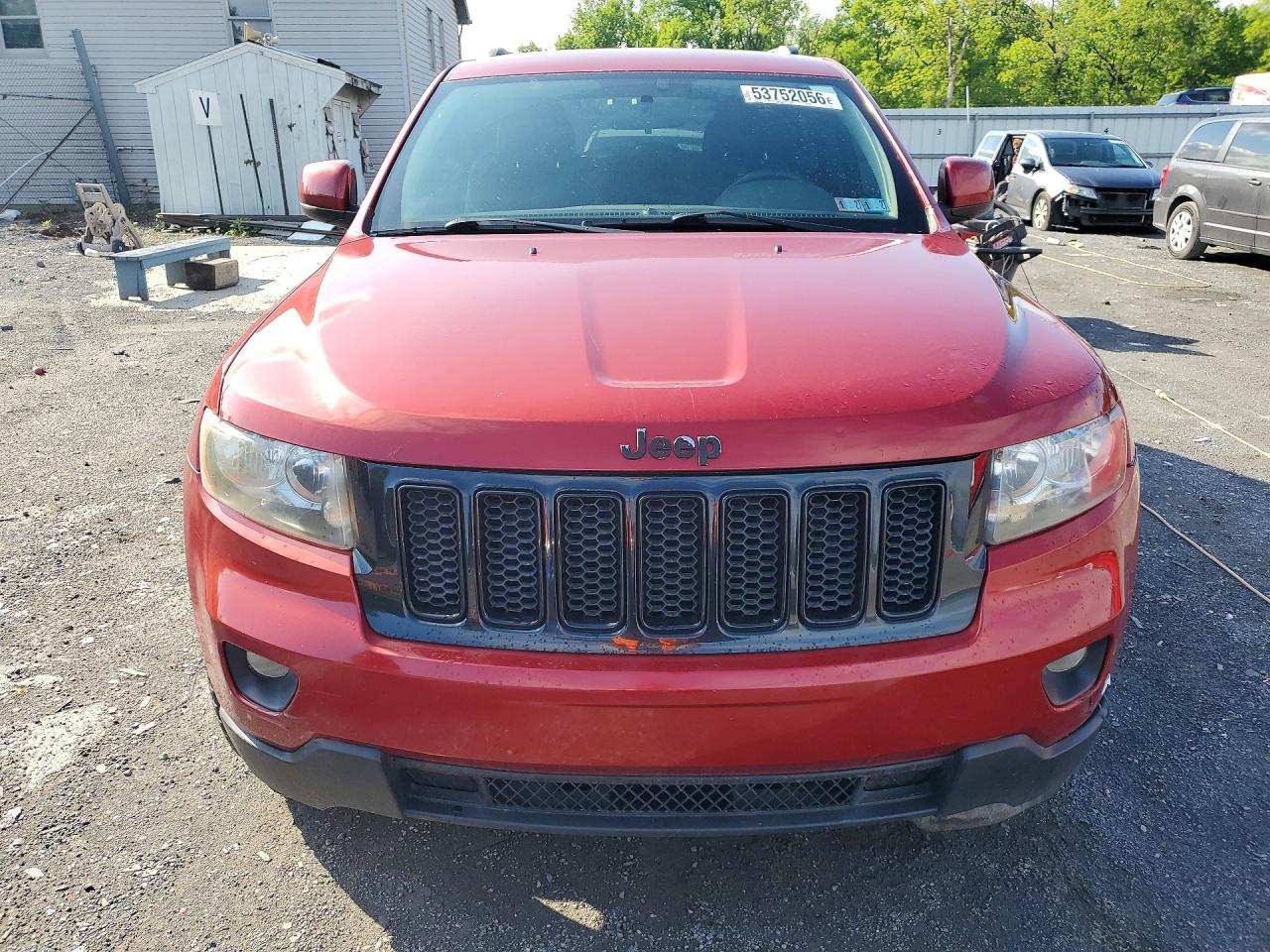 2011 Jeep Grandcherokee Red vin: 1J4RR4GG2BC567555