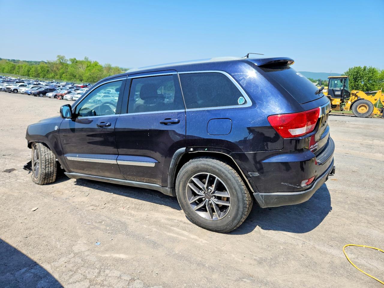 2011 Jeep Grand Cherokee Laredo Blue vin: 1J4RR4GG2BC570374