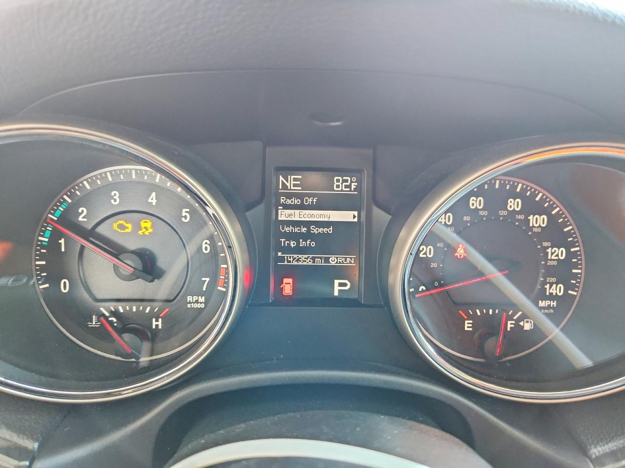 2011 Jeep Grand Cherokee Laredo Черный vin: 1J4RR4GG2BC585425