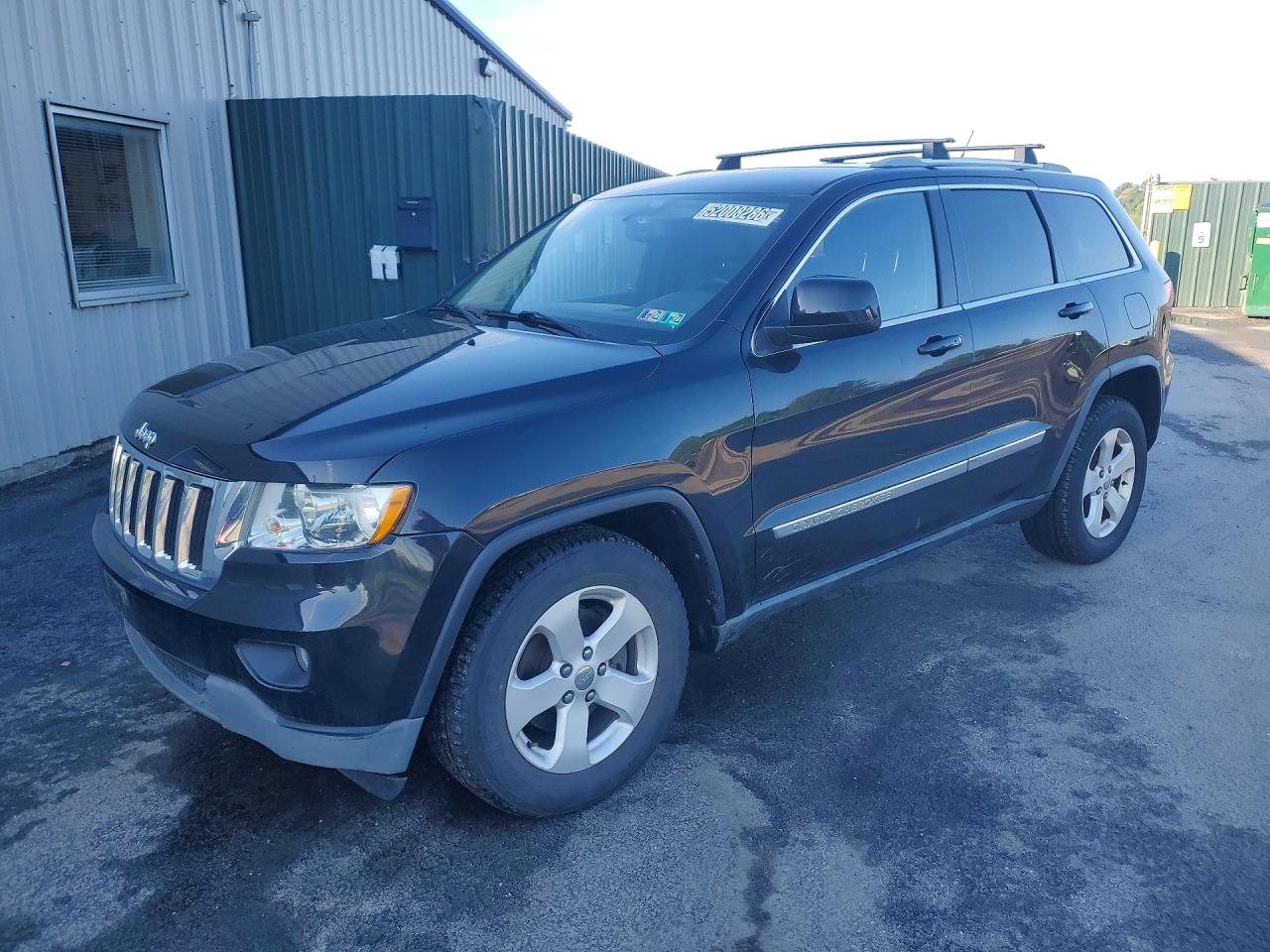 2011 Jeep Grand Cherokee Laredo Charcoal vin: 1J4RR4GG2BC657630