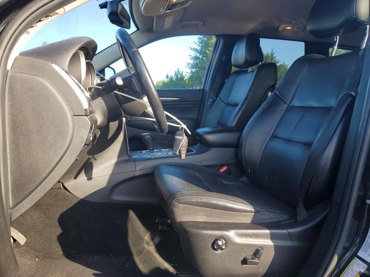 2011 Jeep Grand Cherokee Laredo Charcoal vin: 1J4RR4GG2BC657630