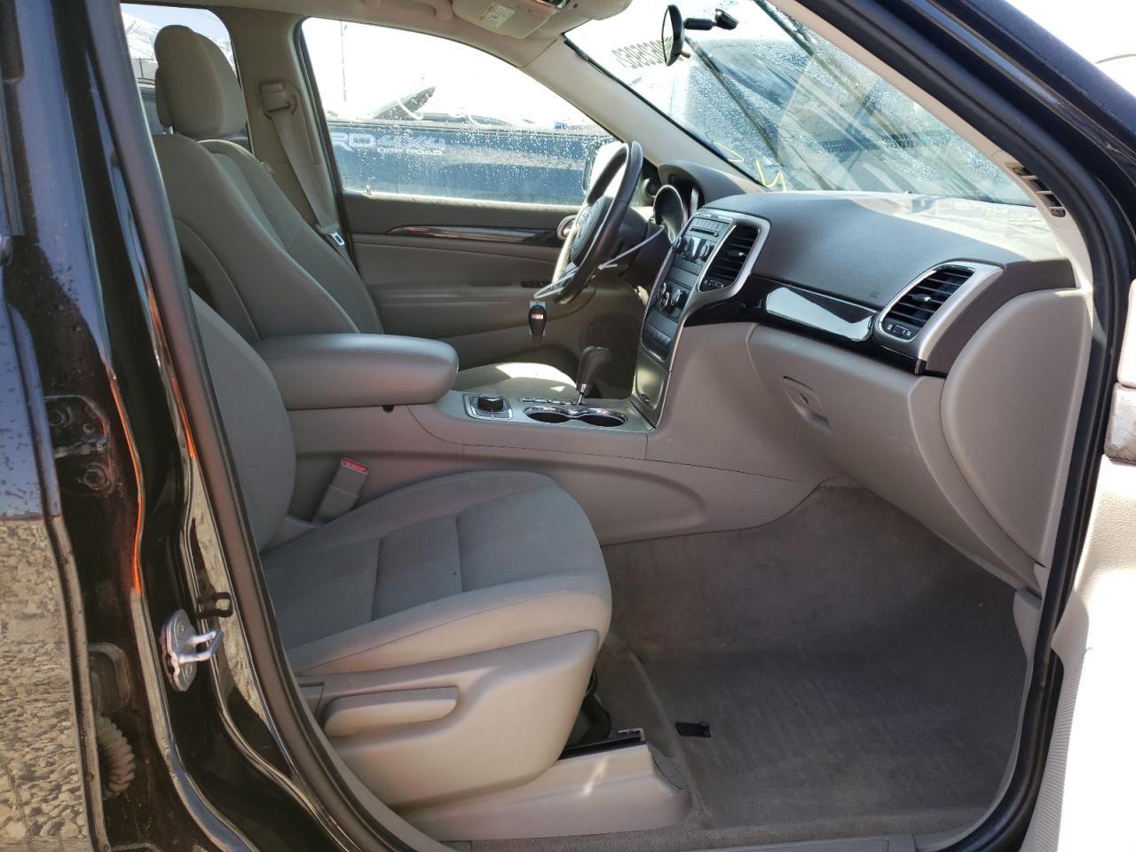 2011 Jeep Grand Cherokee Laredo Black vin: 1J4RR4GG2BC670622