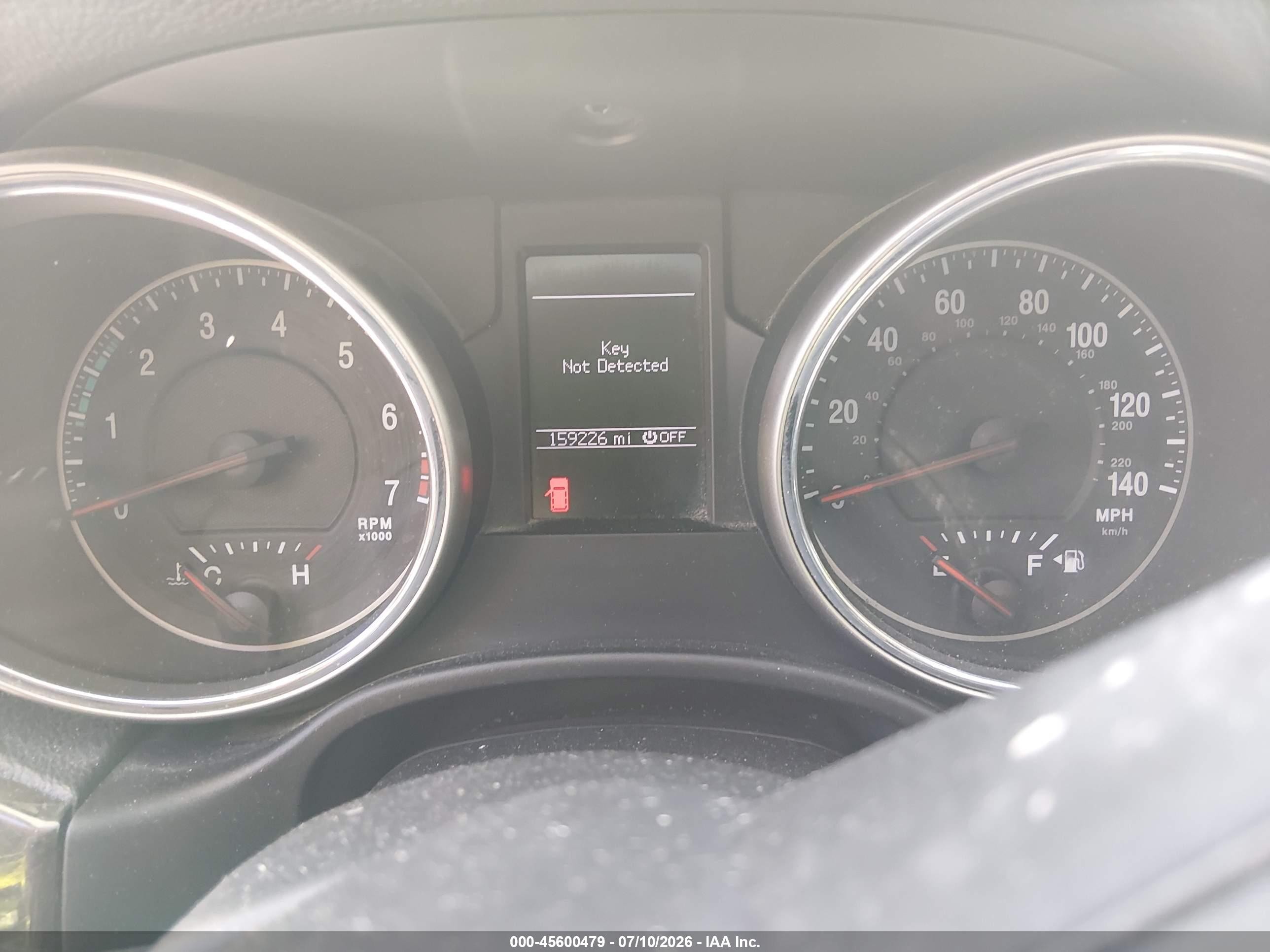2011 Jeep Grand Cherokee Laredo Silver vin: 1J4RR4GG2BC693849