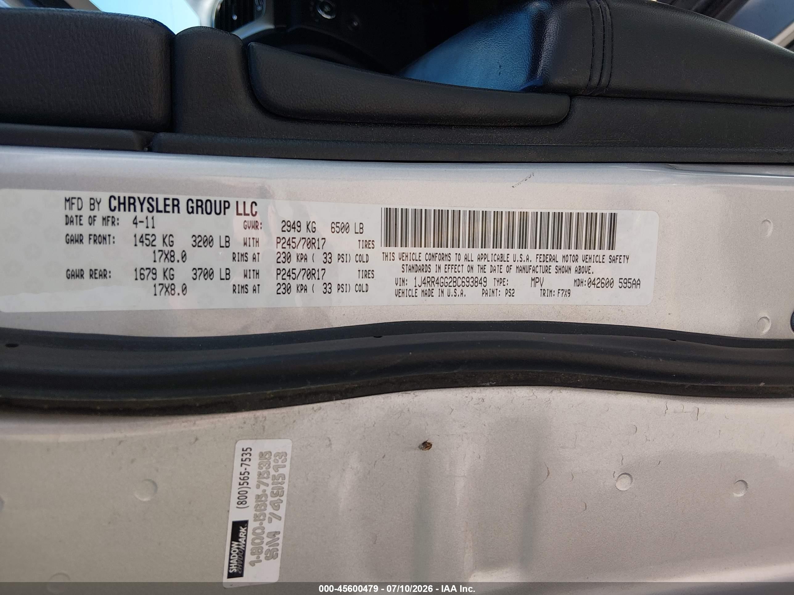 2011 Jeep Grand Cherokee Laredo Silver vin: 1J4RR4GG2BC693849