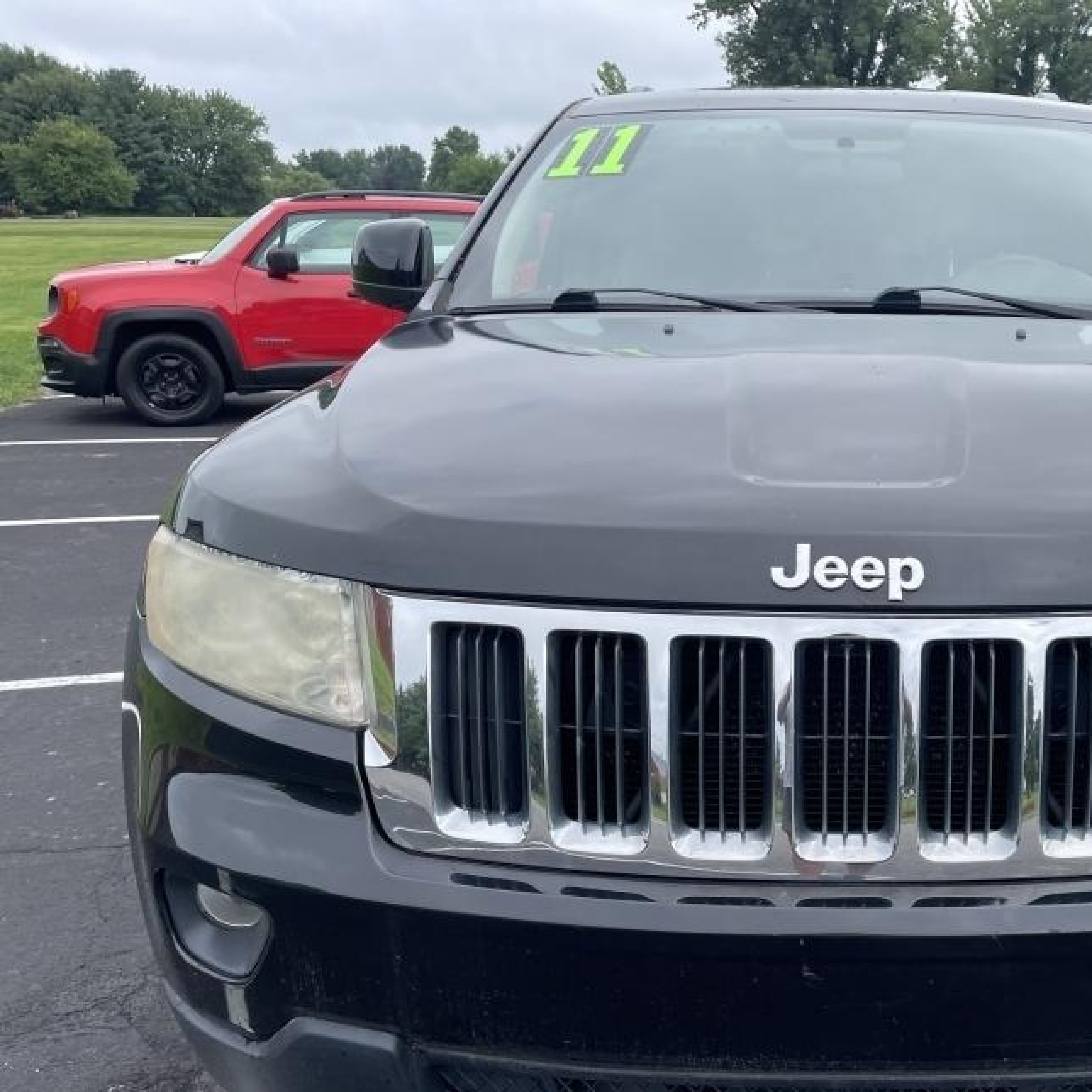 2011 Jeep Grand Cherokee Laredo Черный vin: 1J4RR4GG2BC693933