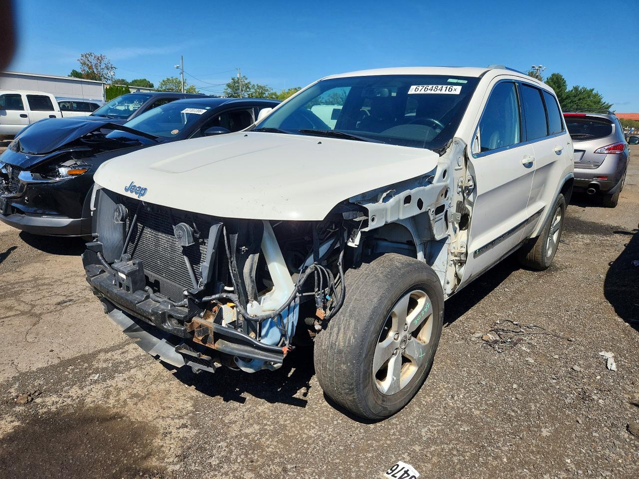 2011 Jeep Grand Cherokee Laredo White vin: 1J4RR4GG2BC714716