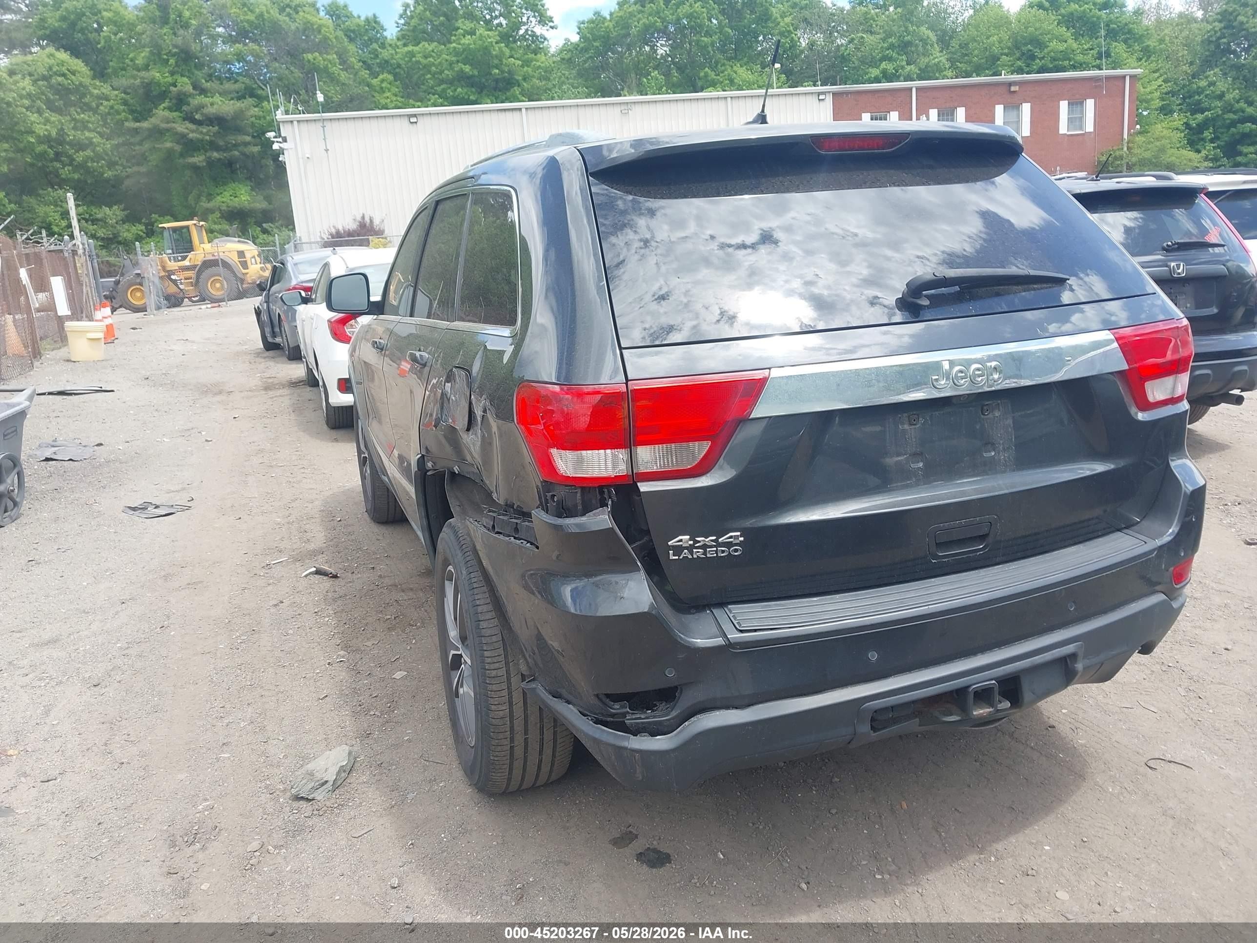 2011 Jeep Grand Cherokee Laredo Black vin: 1J4RR4GG2BC717731