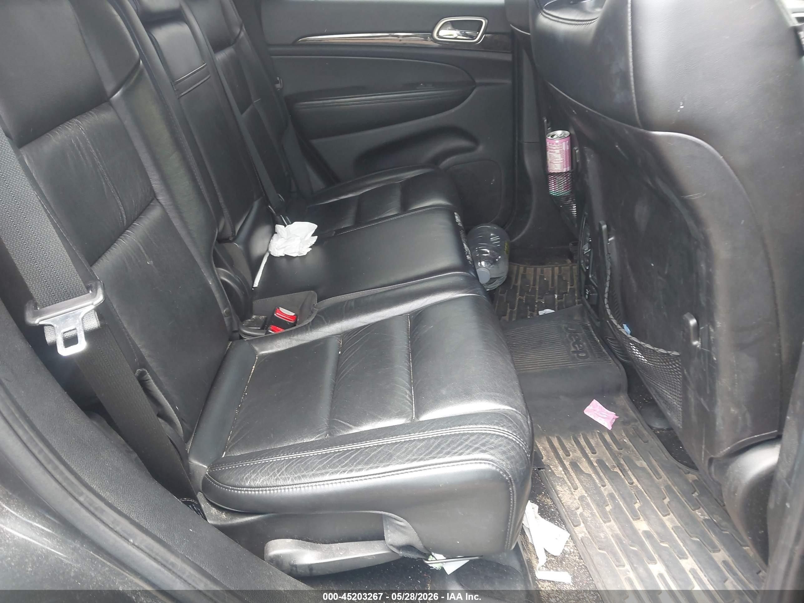 2011 Jeep Grand Cherokee Laredo Black vin: 1J4RR4GG2BC717731