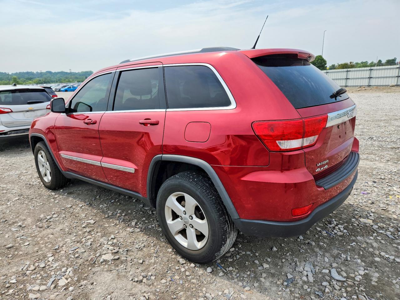 2011 Jeep Grand Cherokee Laredo Burgundy vin: 1J4RR4GG3BC509602