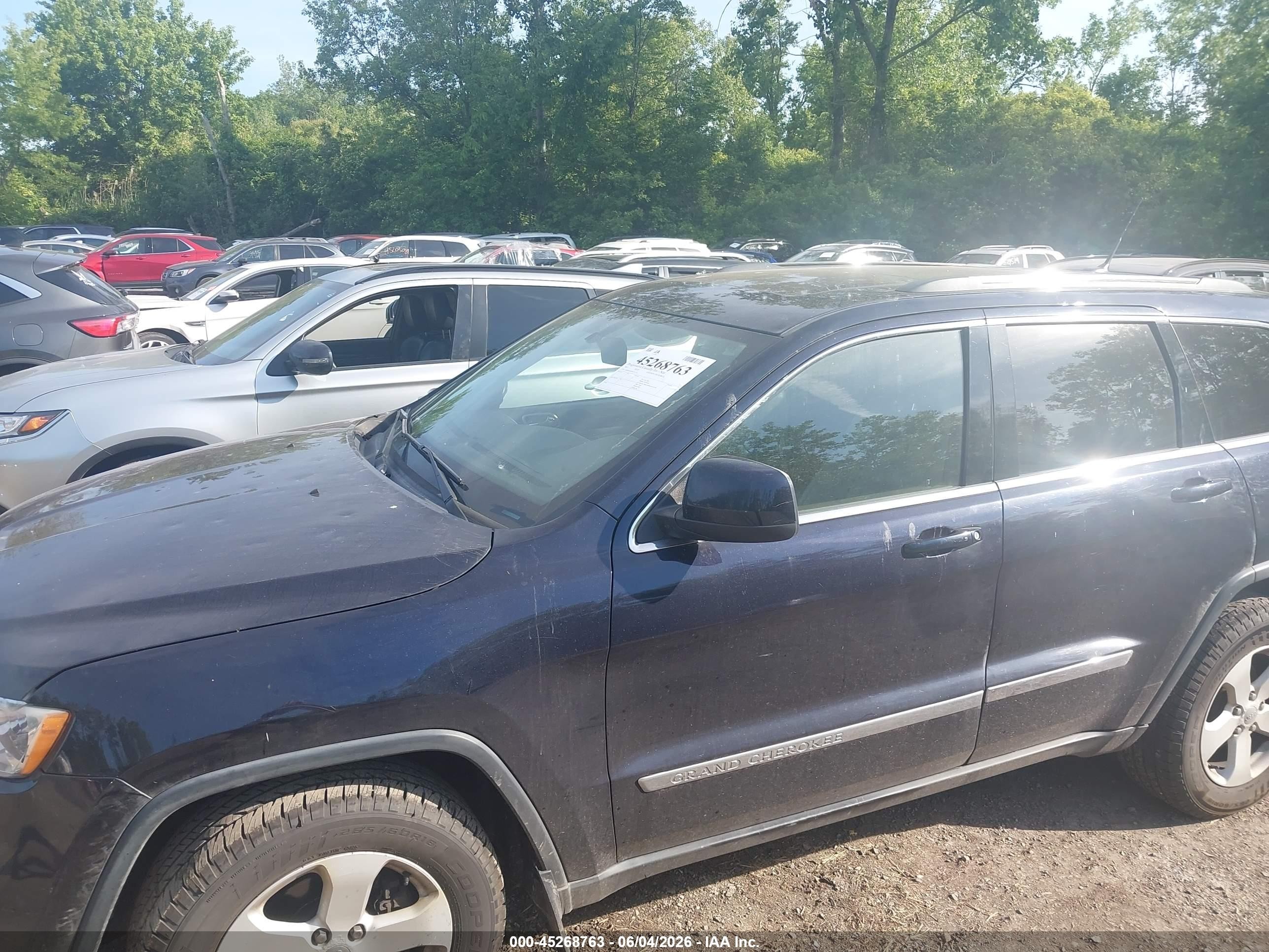 2011 Jeep Grand Cherokee Laredo Dark Blue vin: 1J4RR4GG3BC511723