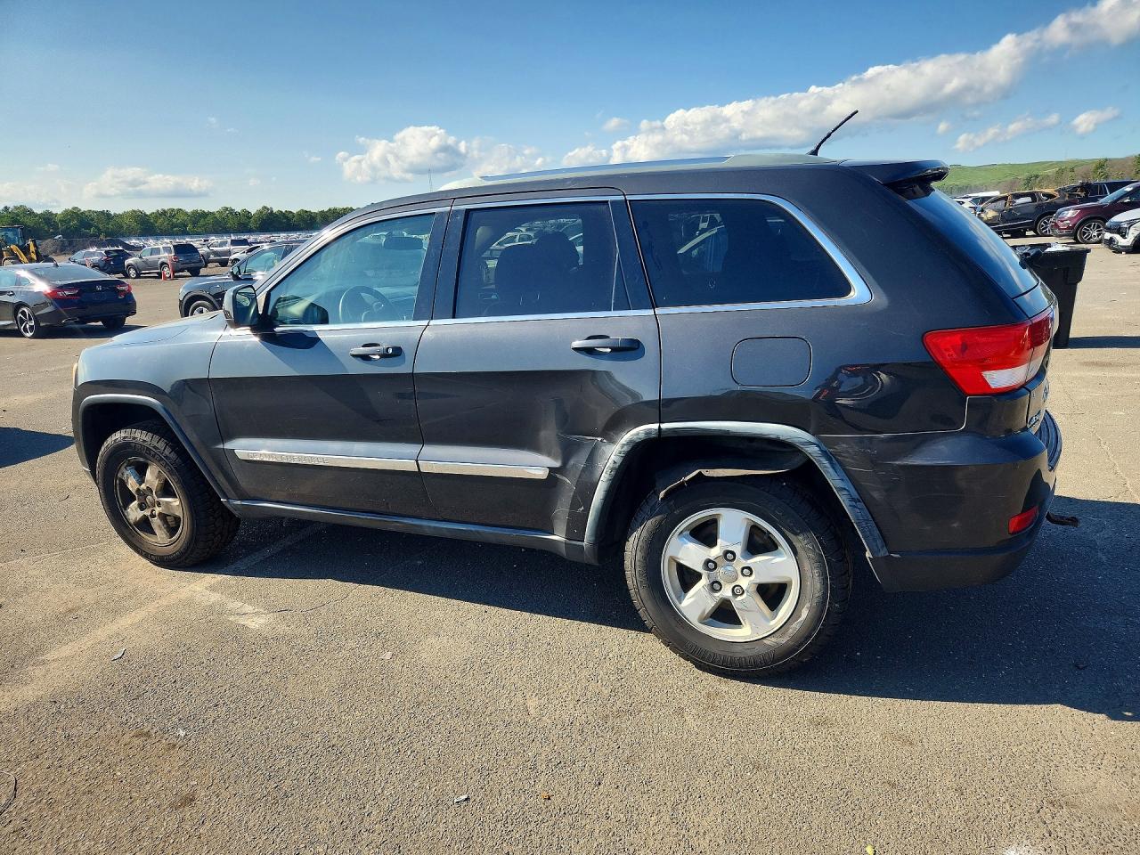 2011 Jeep Grand Cherokee Laredo Black vin: 1J4RR4GG3BC585420