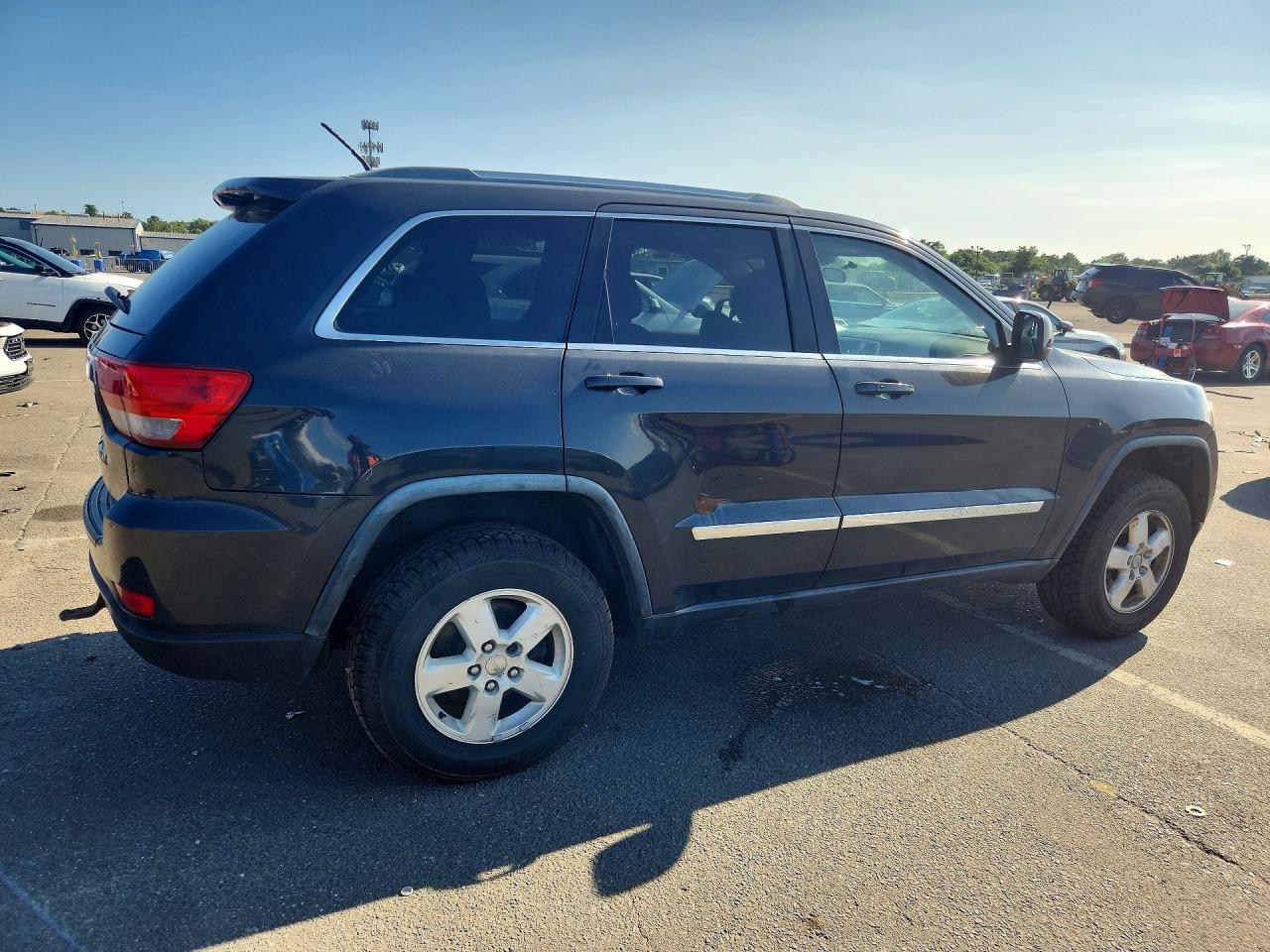 2011 Jeep Grand Cherokee Laredo Black vin: 1J4RR4GG3BC585420