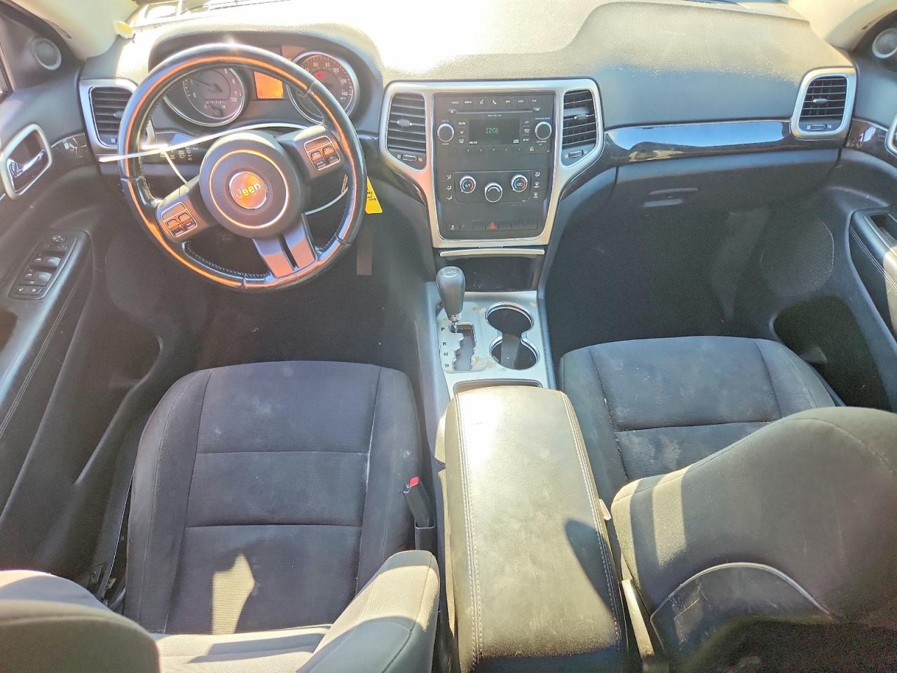 2011 Jeep Grand Cherokee Laredo Black vin: 1J4RR4GG3BC585420
